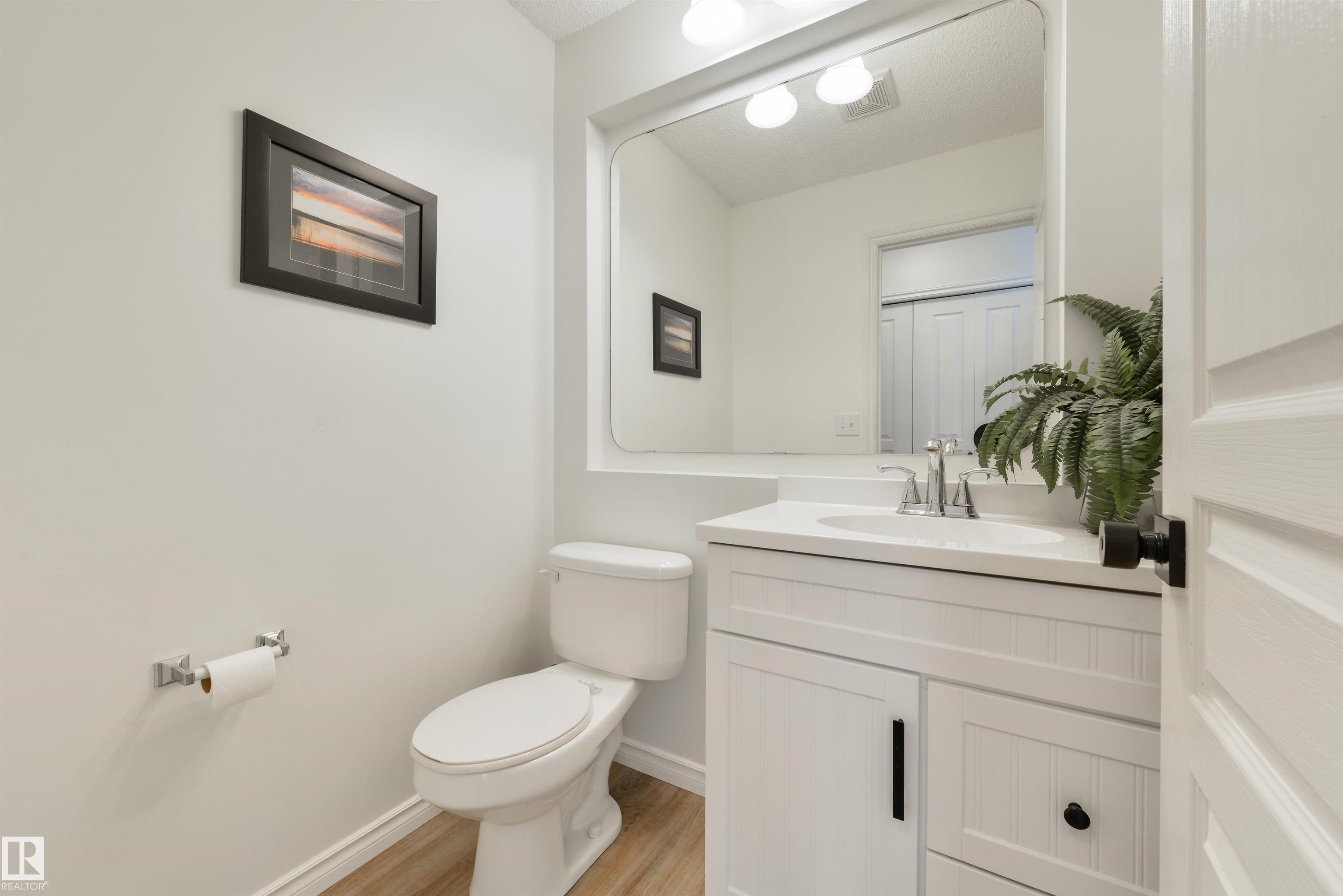 Photo 18 at 13 Willis Crescent, Windrose, Leduc