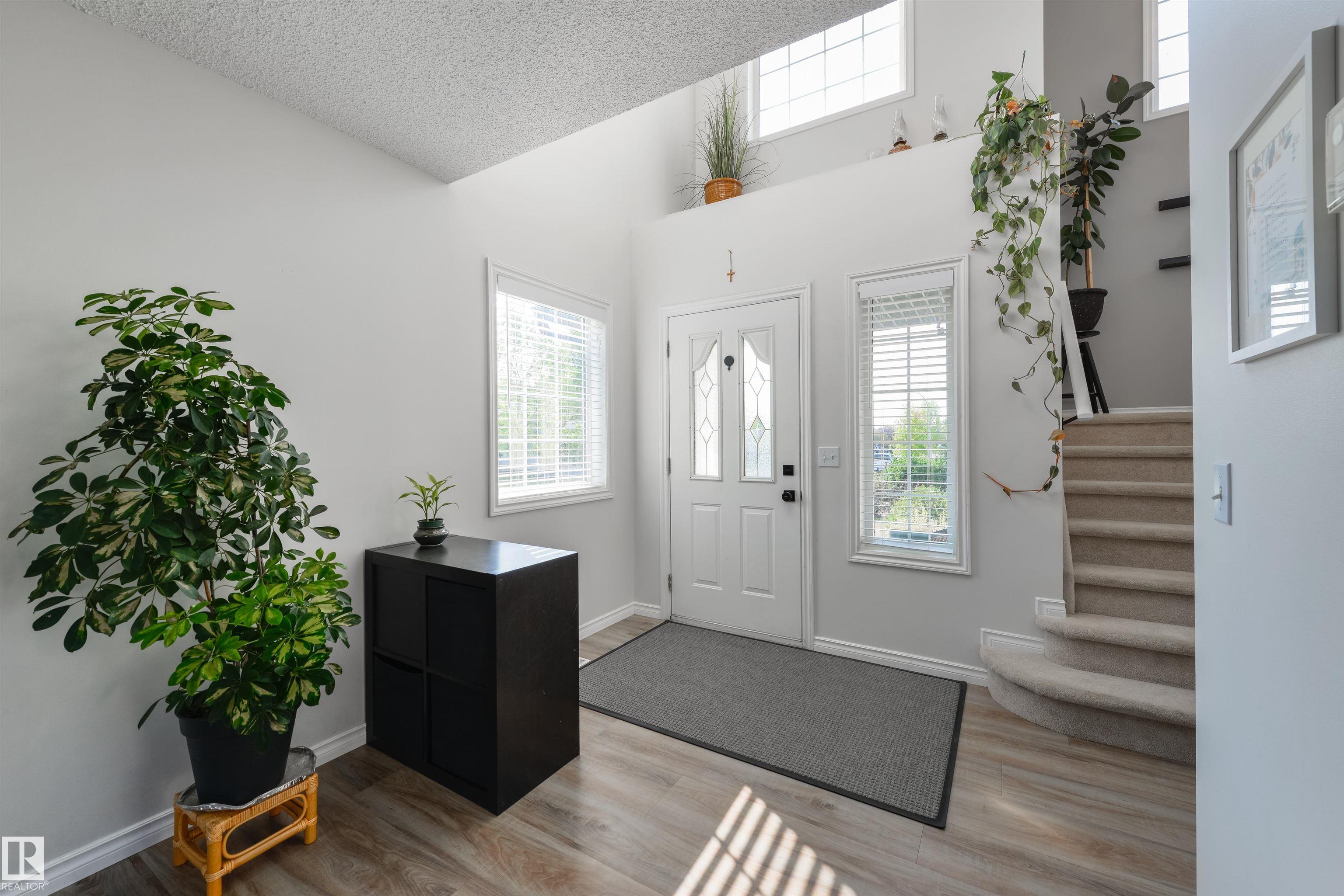 Photo 3 at 13 Willis Crescent, Windrose, Leduc