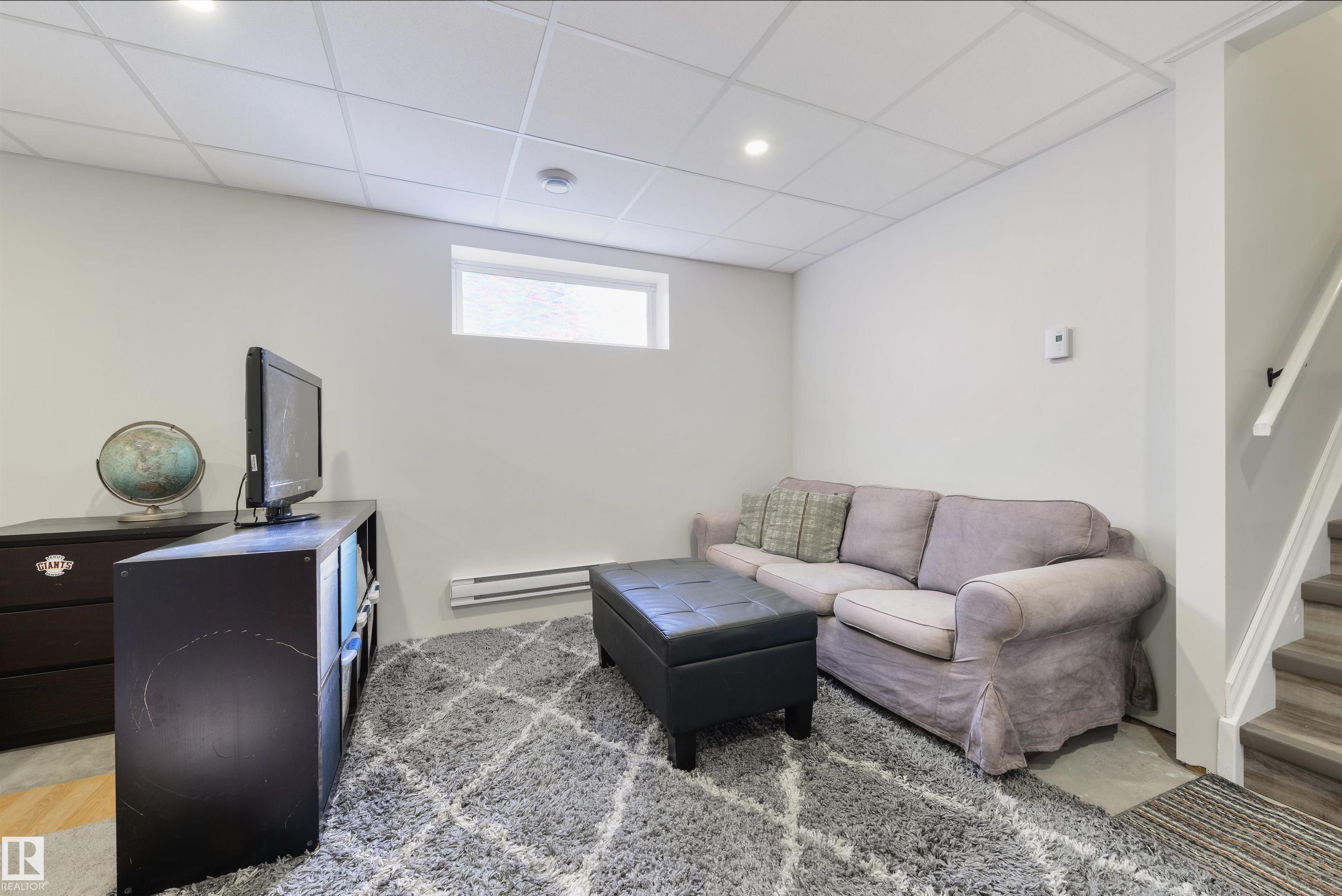 Photo 37 at 13 Willis Crescent, Windrose, Leduc