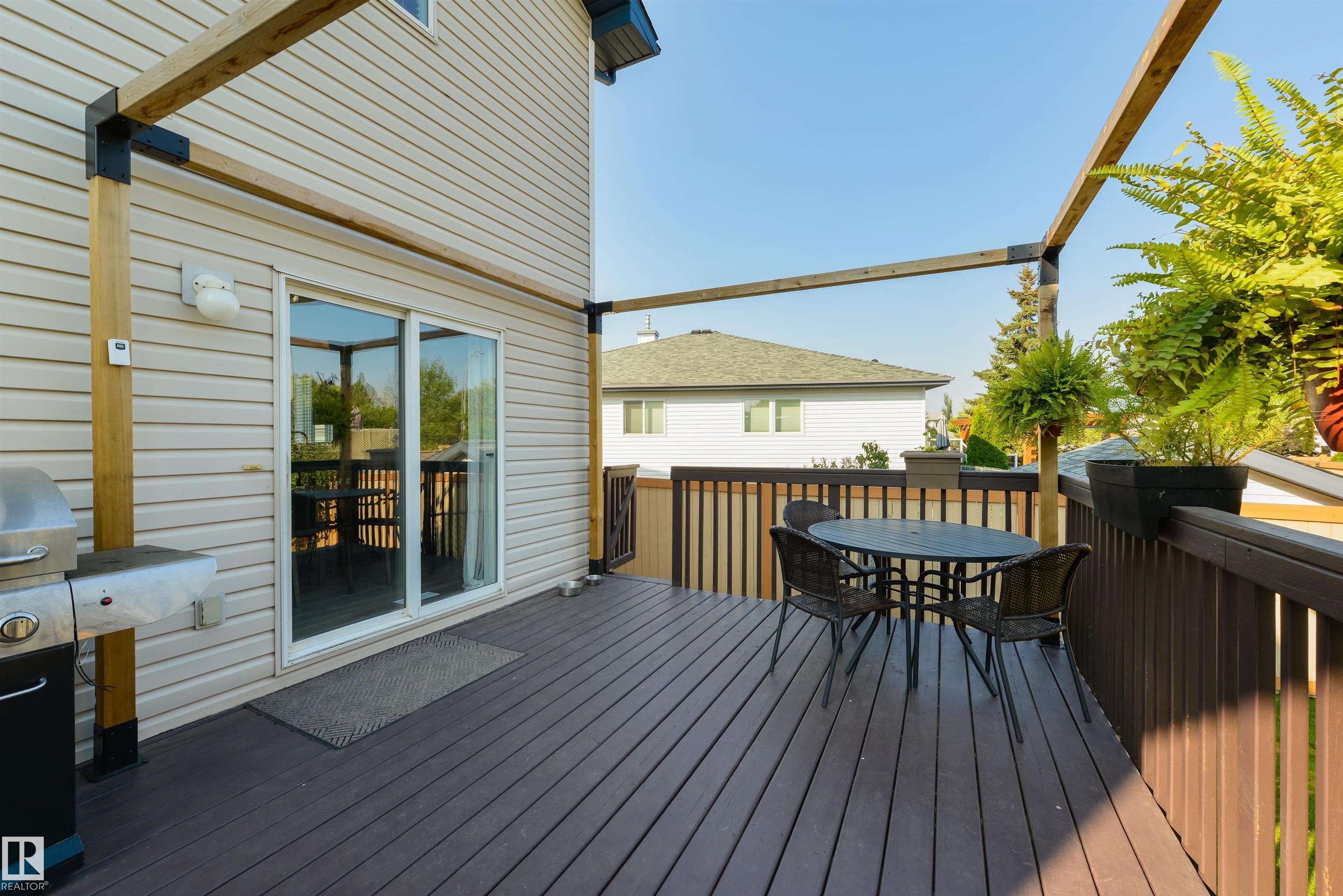 Photo 42 at 13 Willis Crescent, Windrose, Leduc