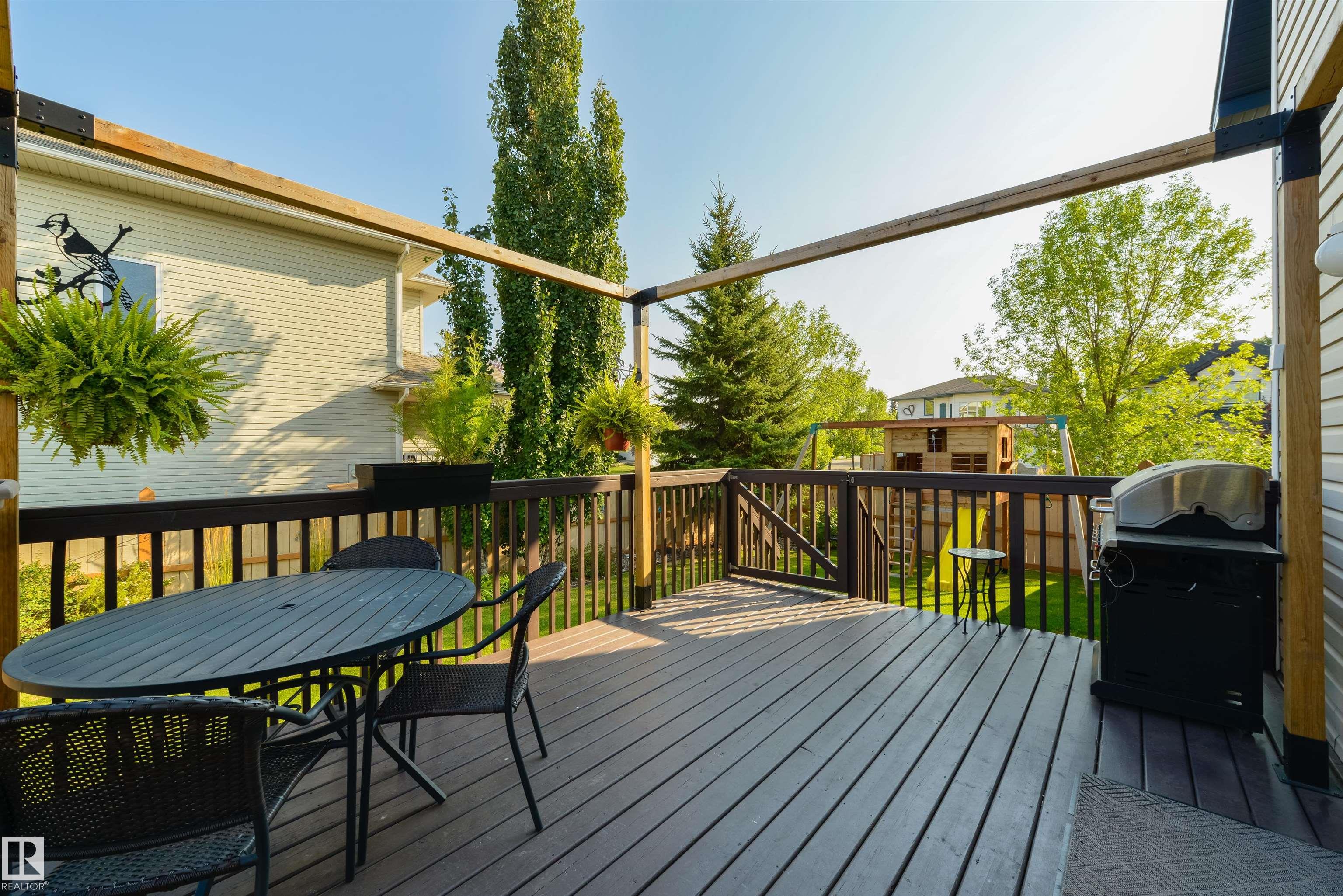 Photo 43 at 13 Willis Crescent, Windrose, Leduc