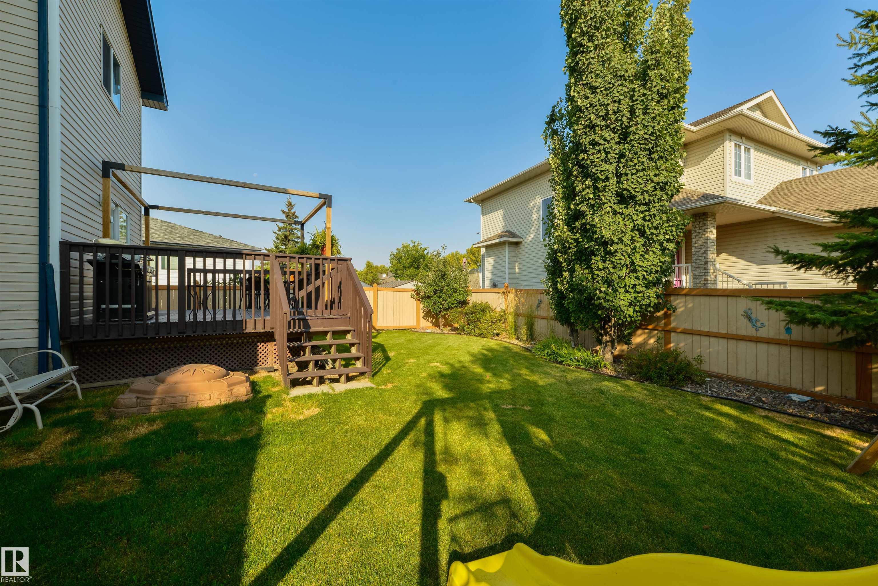 Photo 45 at 13 Willis Crescent, Windrose, Leduc