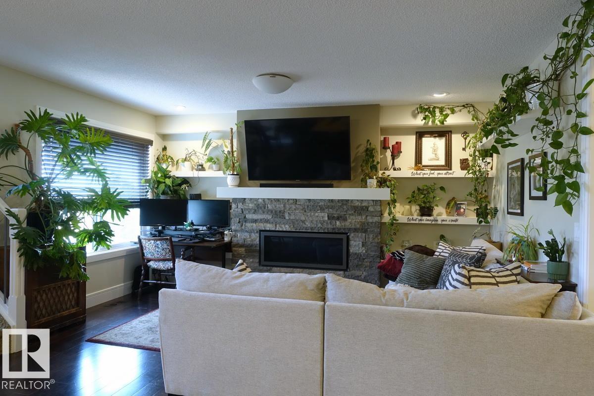 Photo 6 at 17 Garcia Close, Sienna, Fort Saskatchewan