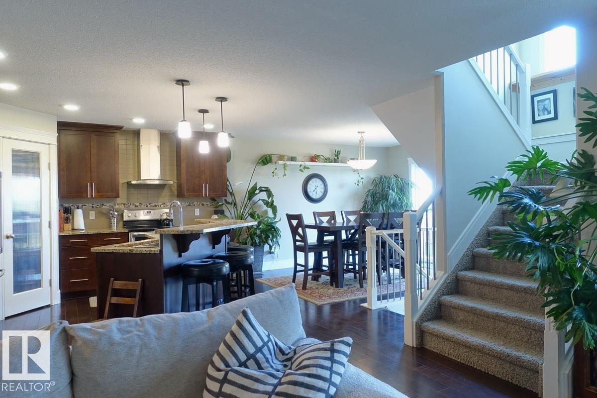 Photo 8 at 17 Garcia Close, Sienna, Fort Saskatchewan