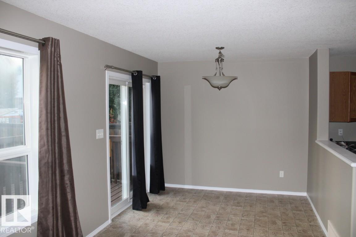 Photo 12 at 165 Rue Magnan, Montalet, Beaumont
