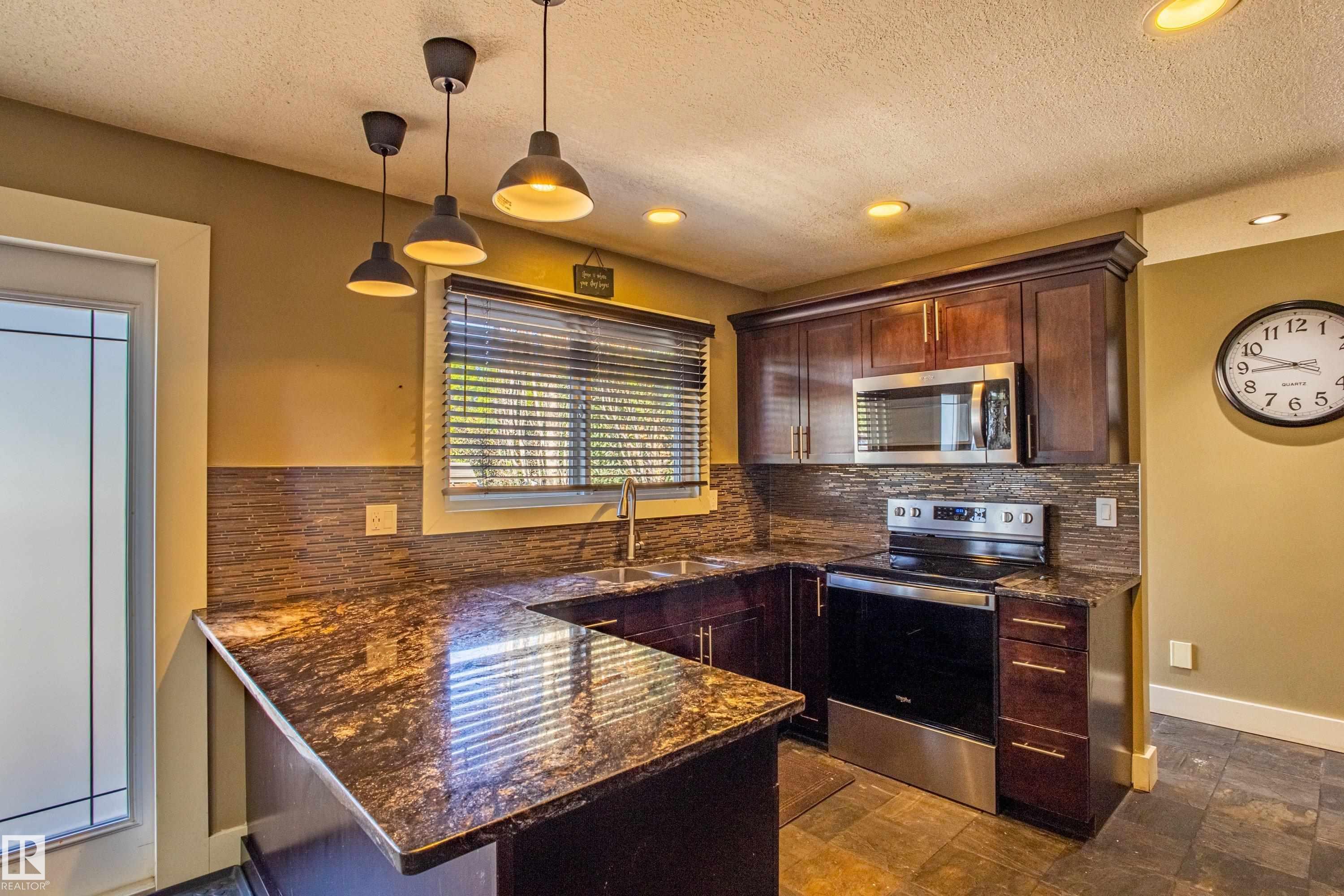 Photo 12 at 18 Lockhart Drive, Lacombe Park, St. Albert