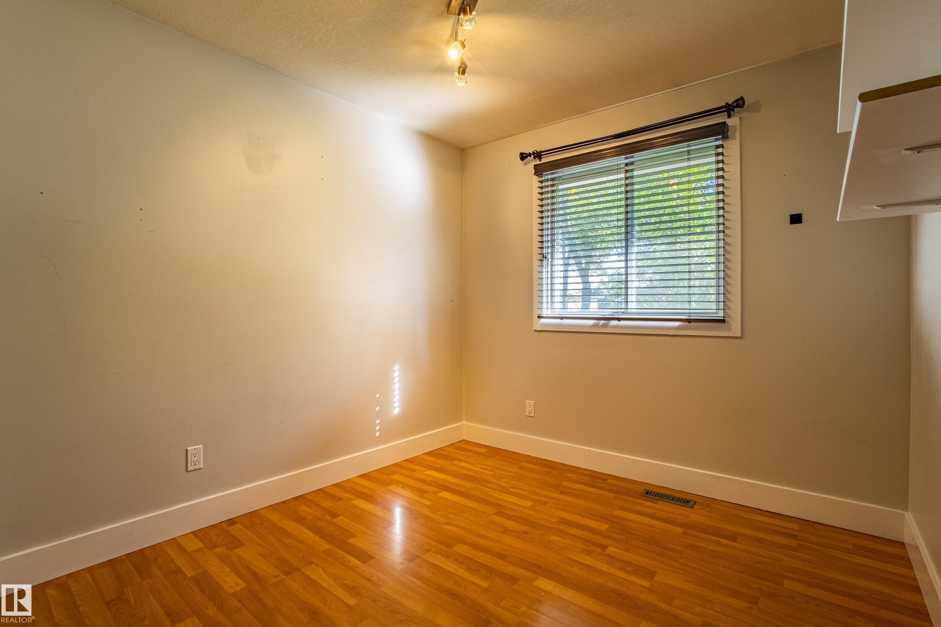 Photo 25 at 18 Lockhart Drive, Lacombe Park, St. Albert