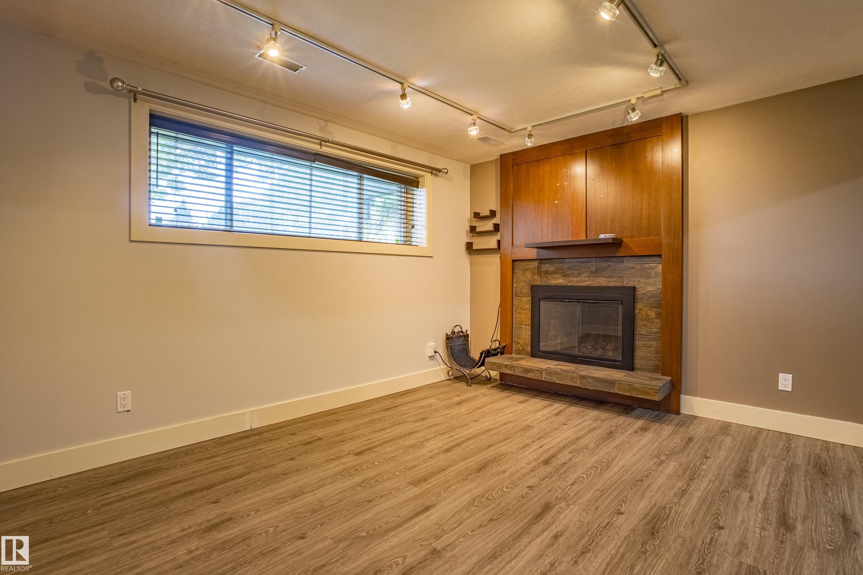 Photo 31 at 18 Lockhart Drive, Lacombe Park, St. Albert