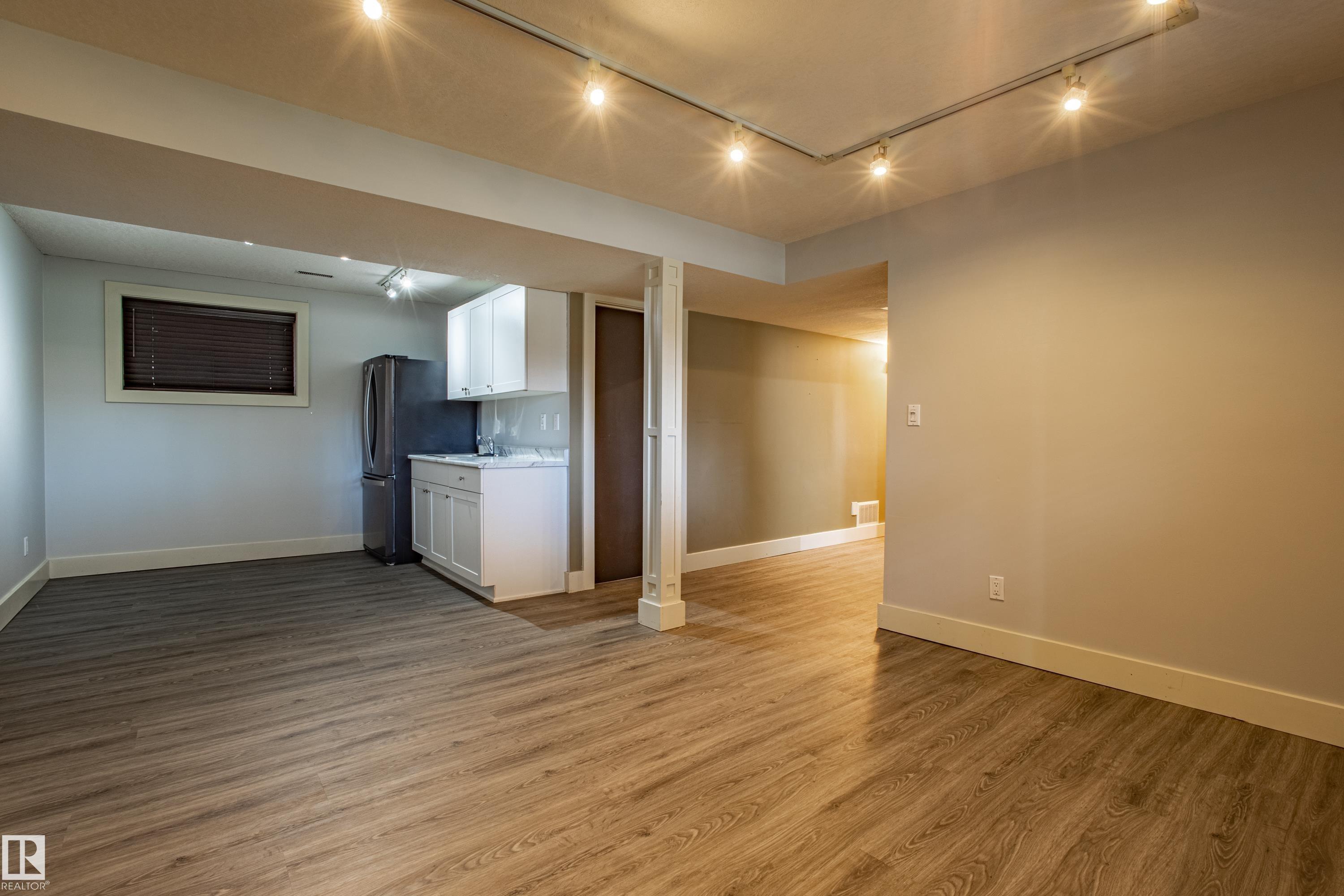 Photo 34 at 18 Lockhart Drive, Lacombe Park, St. Albert