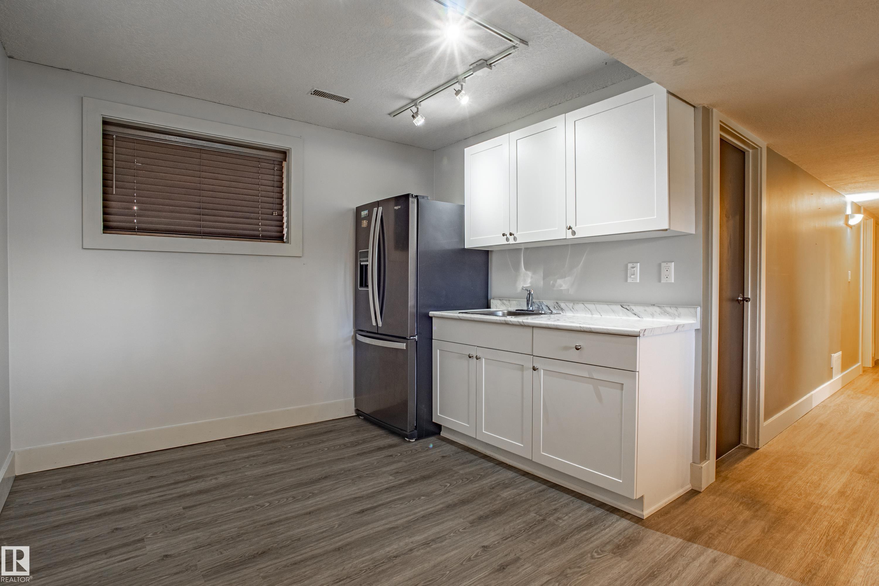 Photo 36 at 18 Lockhart Drive, Lacombe Park, St. Albert