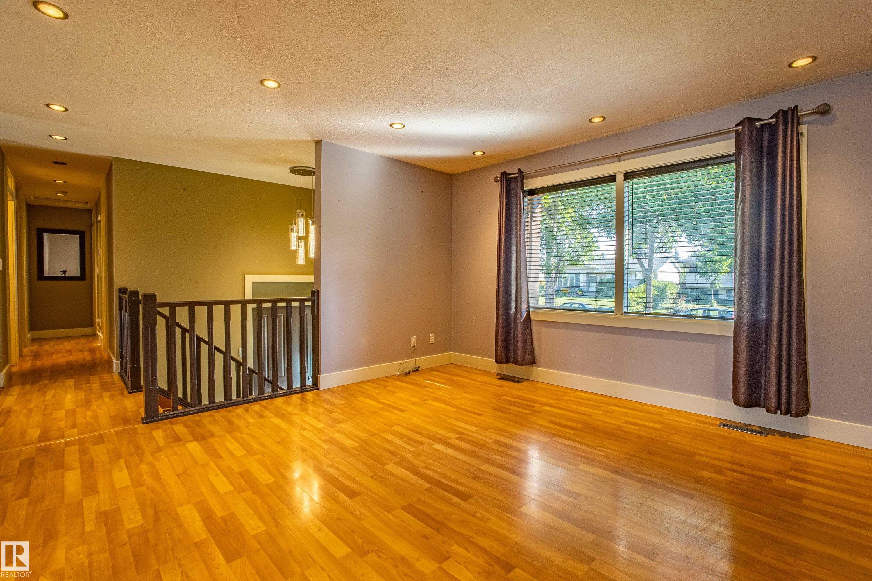 Photo 6 at 18 Lockhart Drive, Lacombe Park, St. Albert