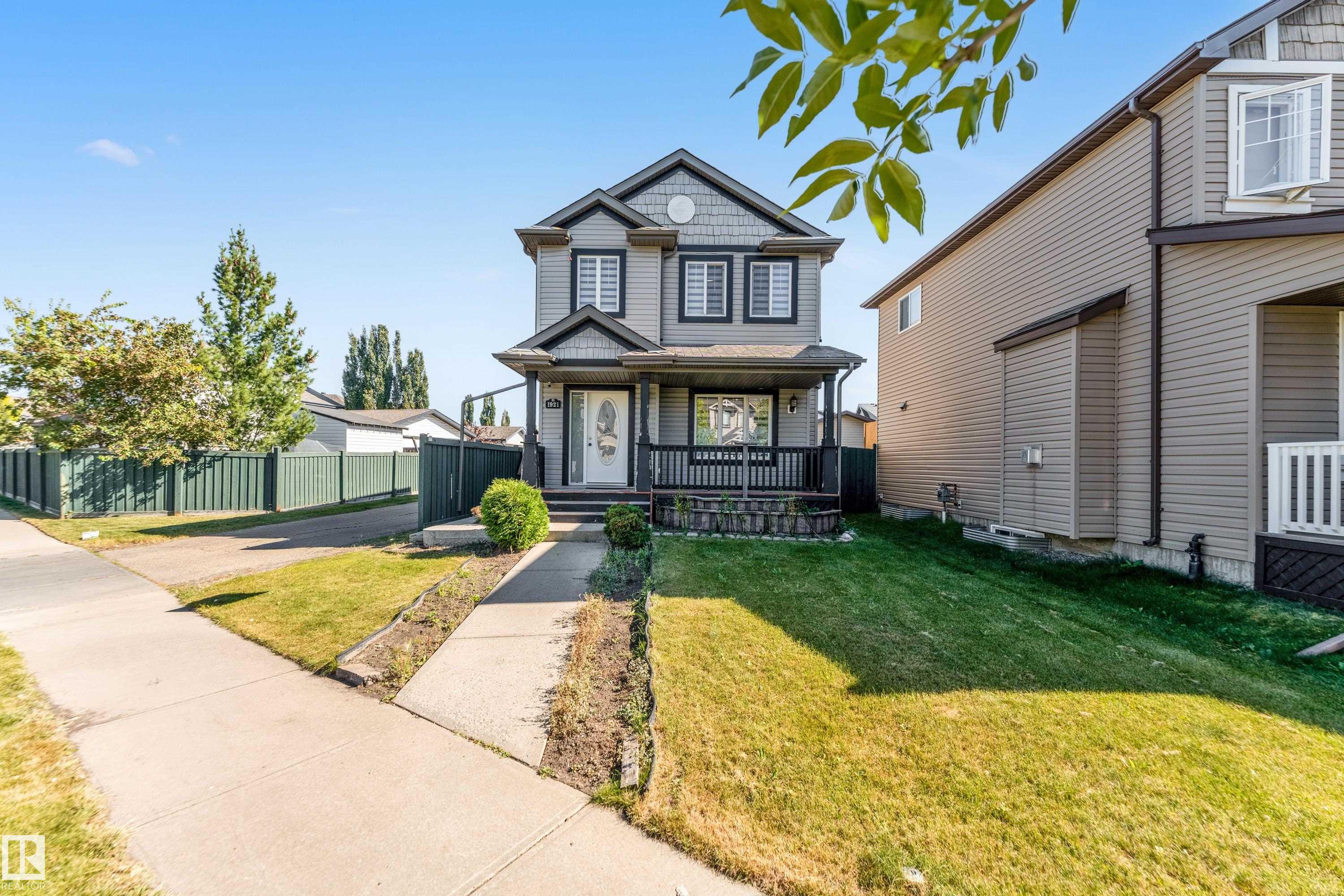 1921 119a Street SW, Rutherford, Edmonton 