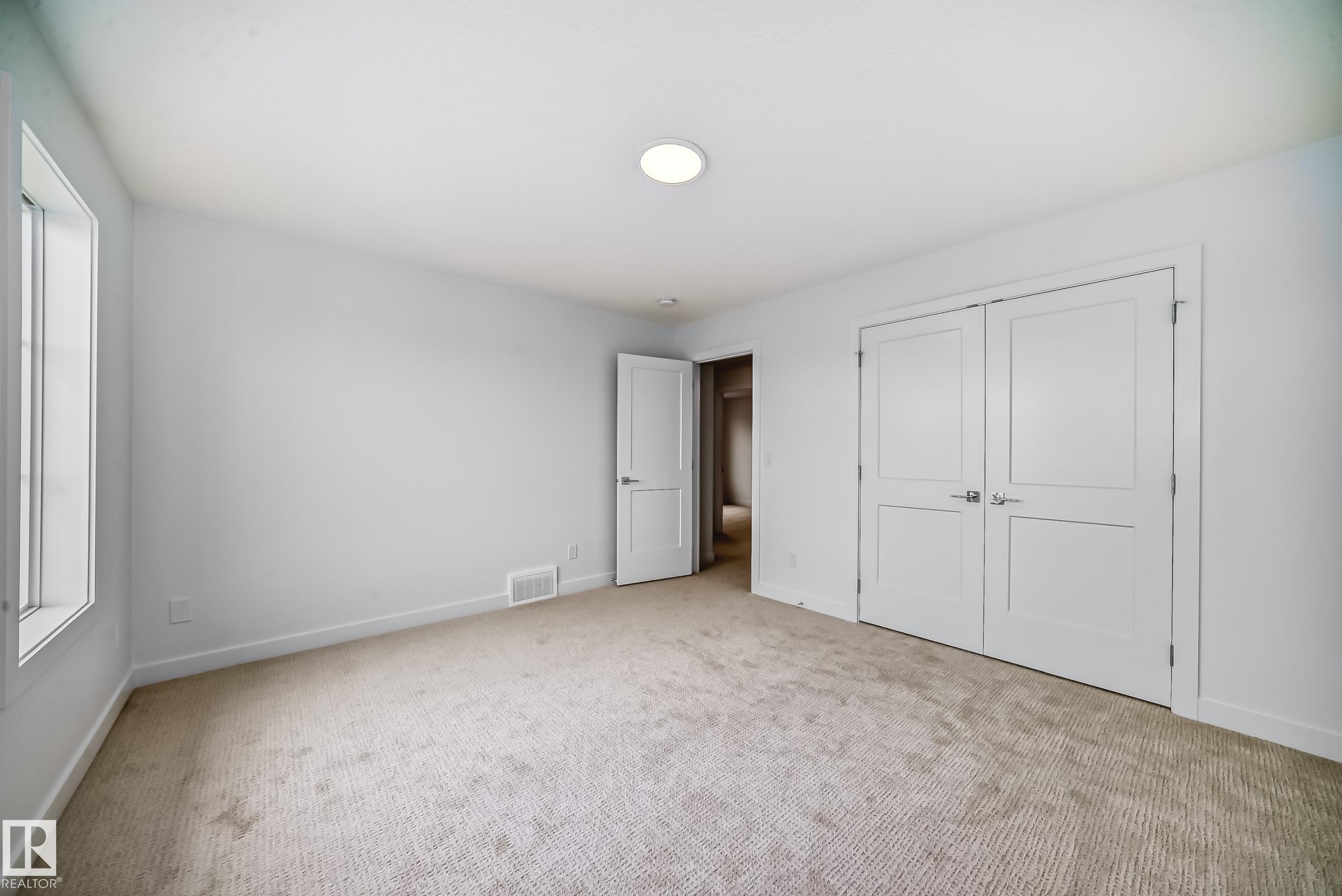 Photo 37 at 10226 92a Avenue, Morinville