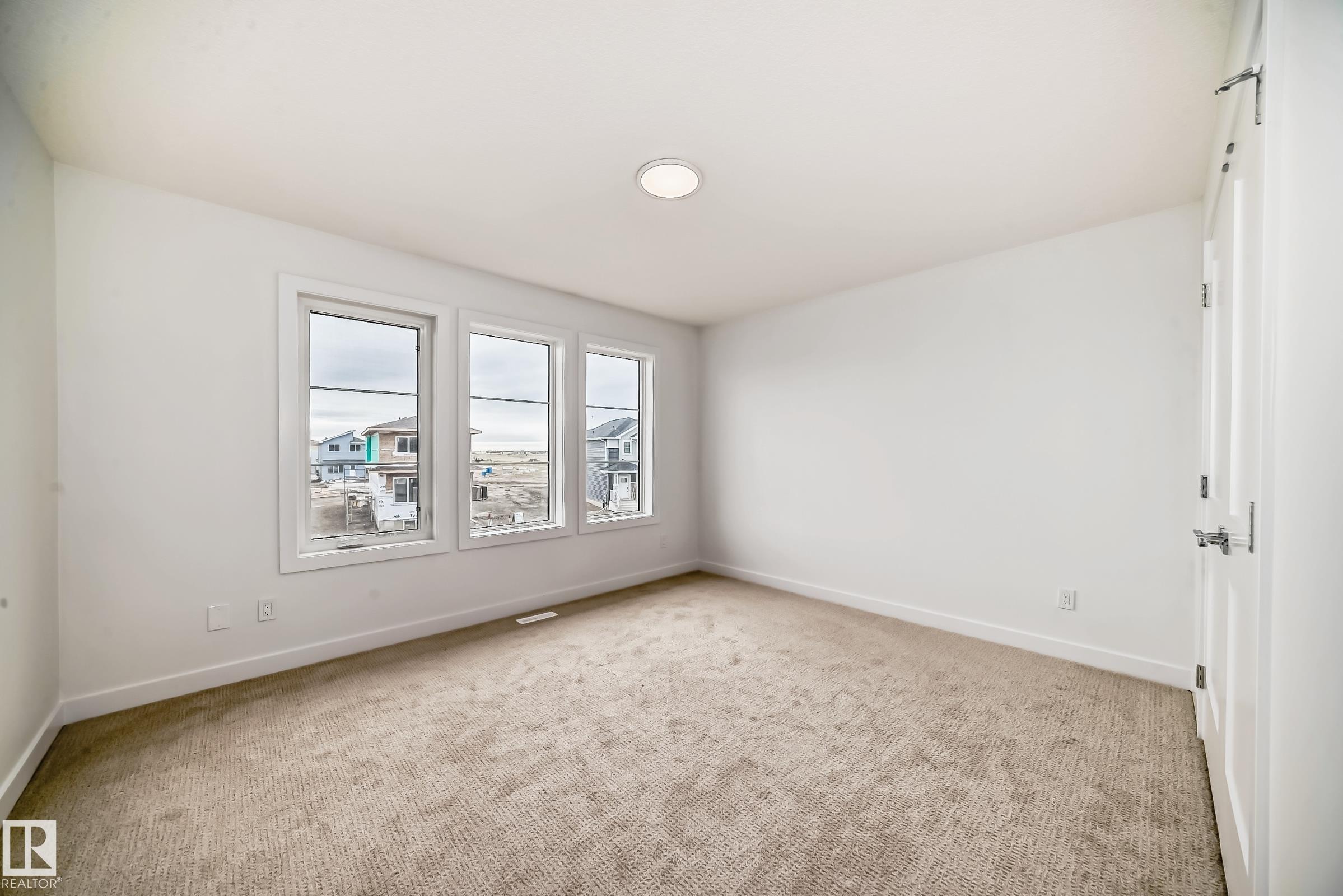 Photo 38 at 10226 92a Avenue, Morinville
