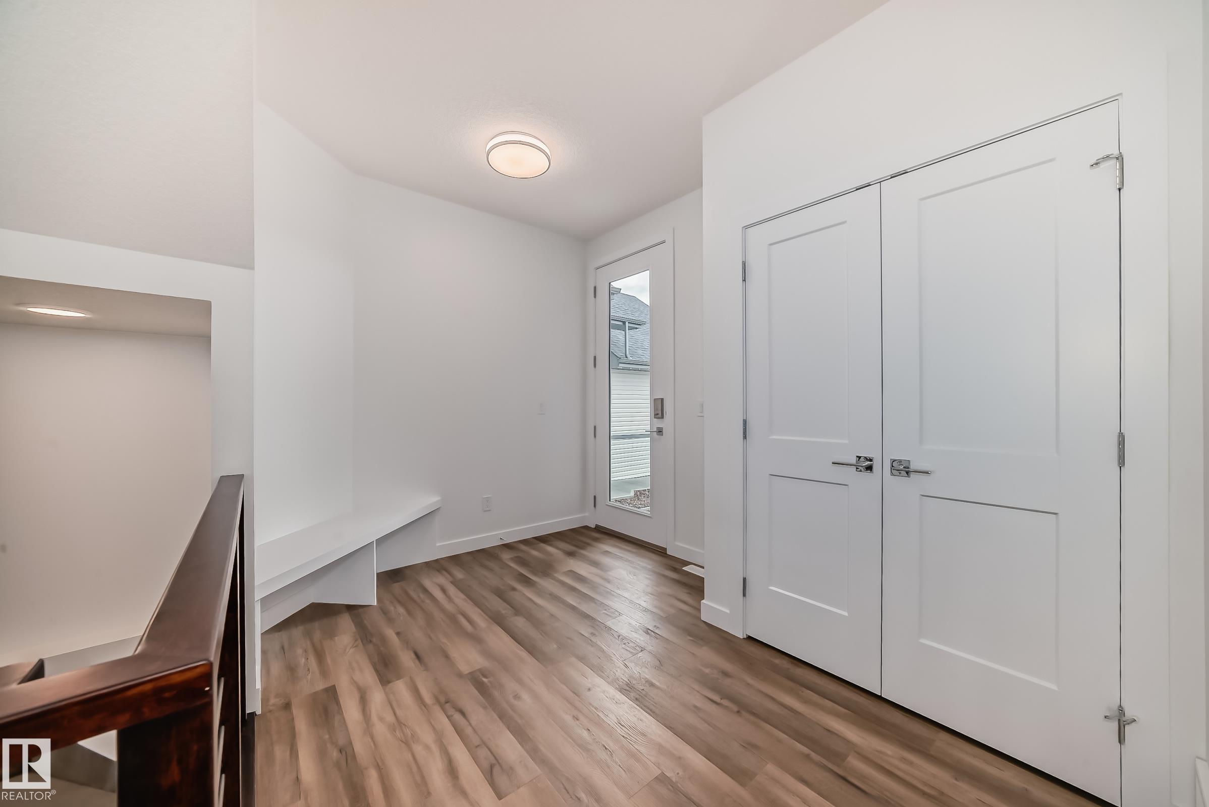 Photo 5 at 10226 92a Avenue, Morinville