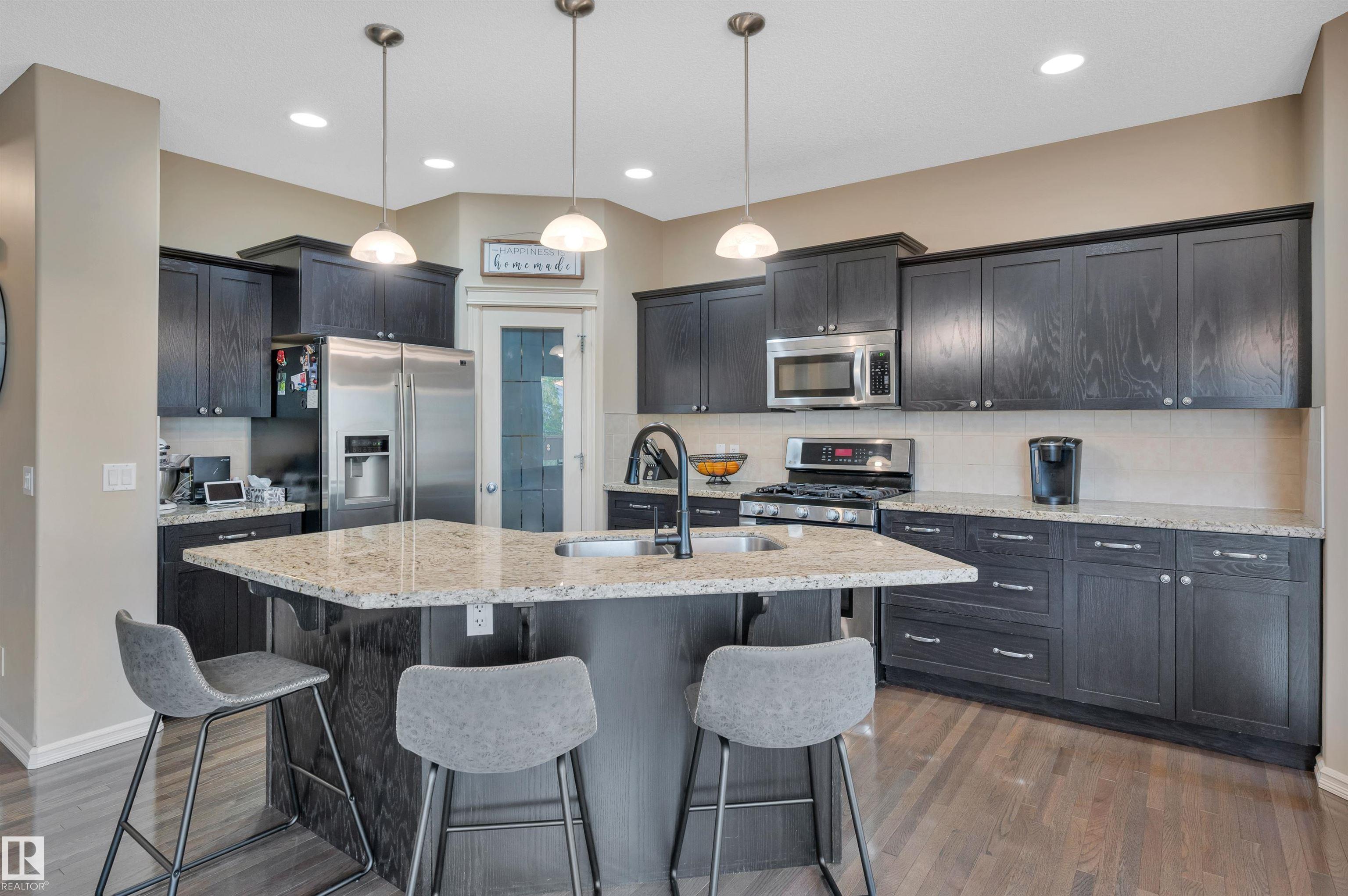 Photo 11 at 40 Becker Crescent, South Fort, Fort Saskatchewan