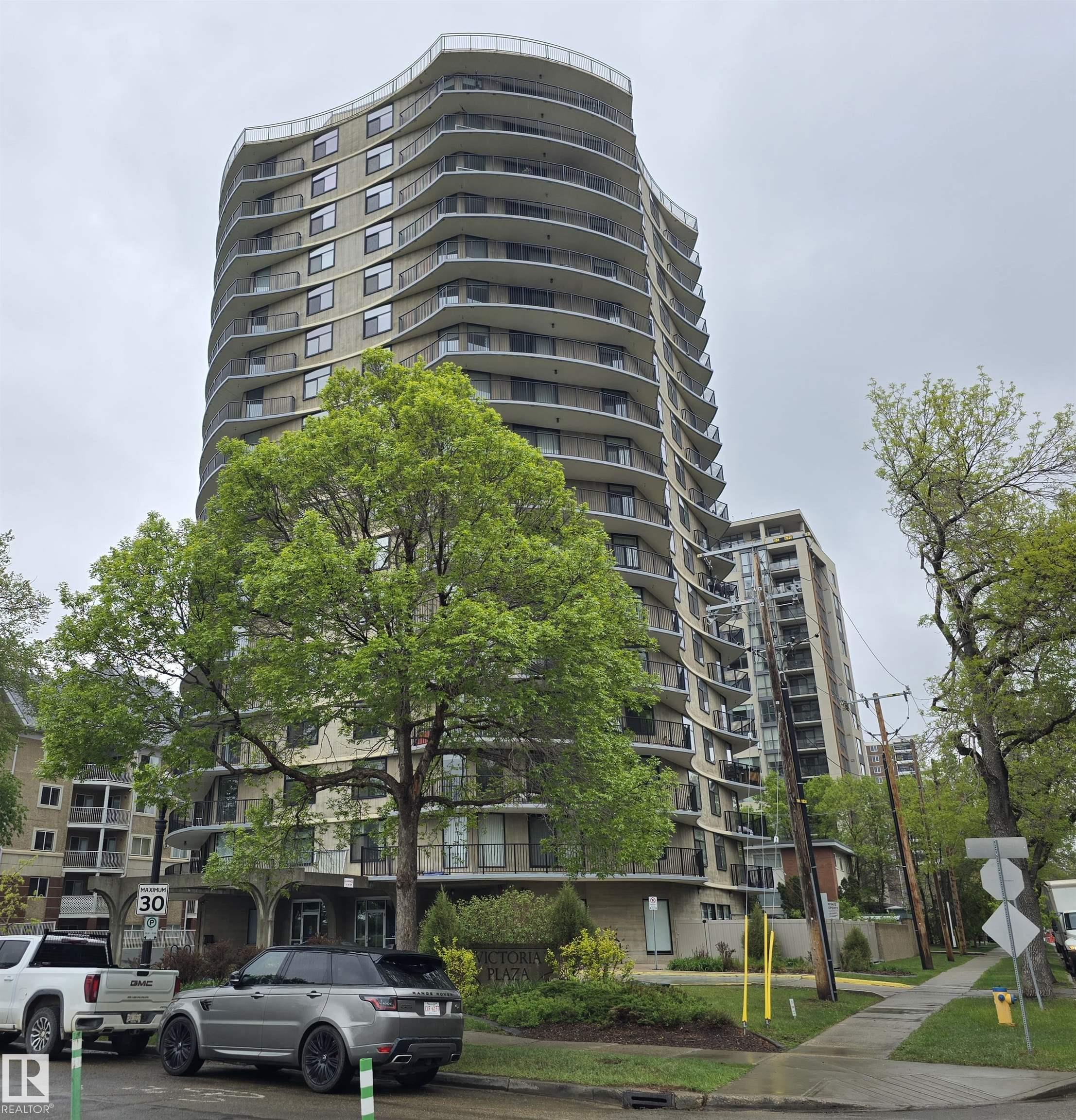 701 - 11710 100 Avenue NW, Wîhkwêntôwin, Edmonton 