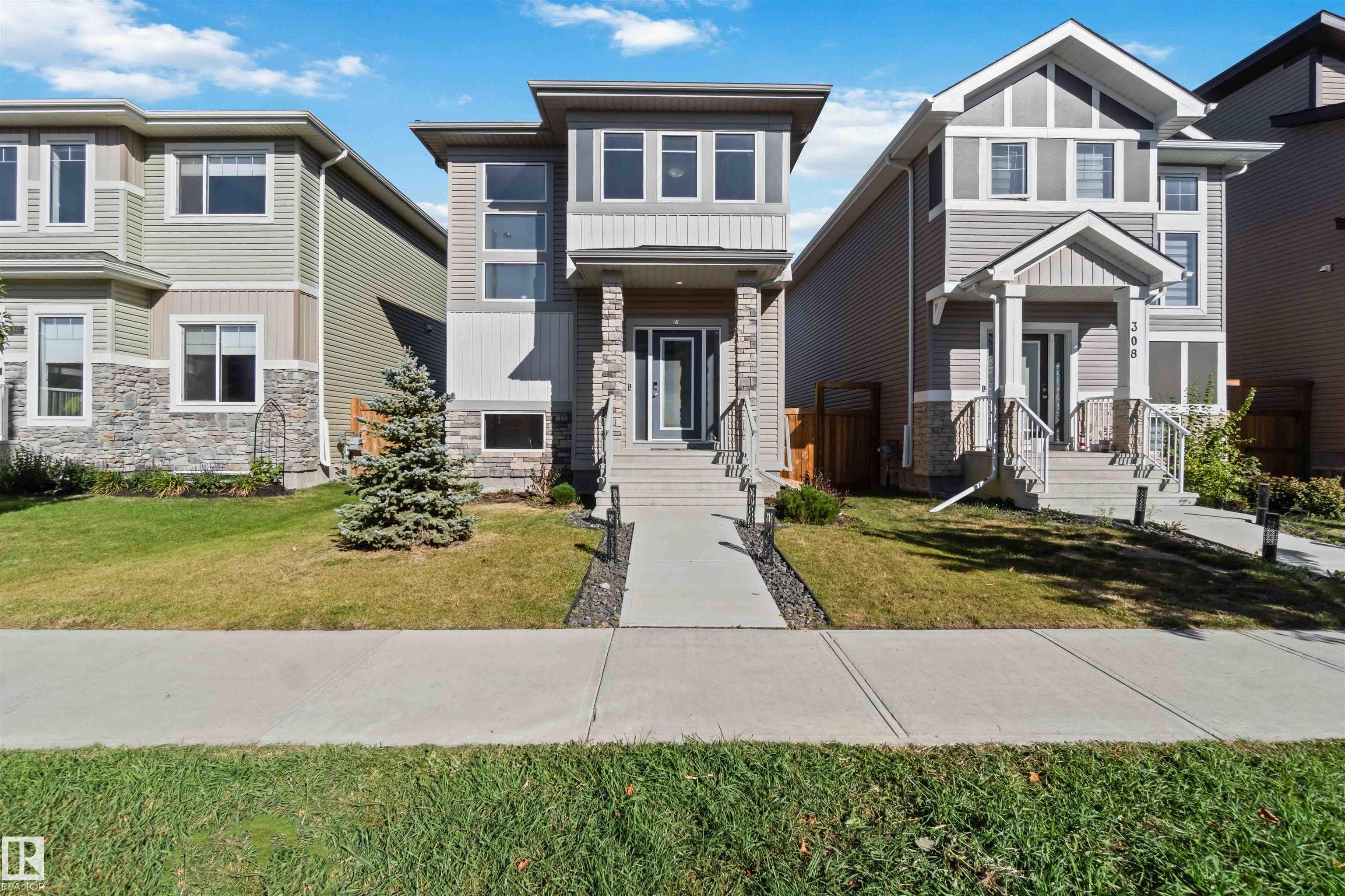 Photo 2 at 310 Balsam Link, Woodbend, Leduc
