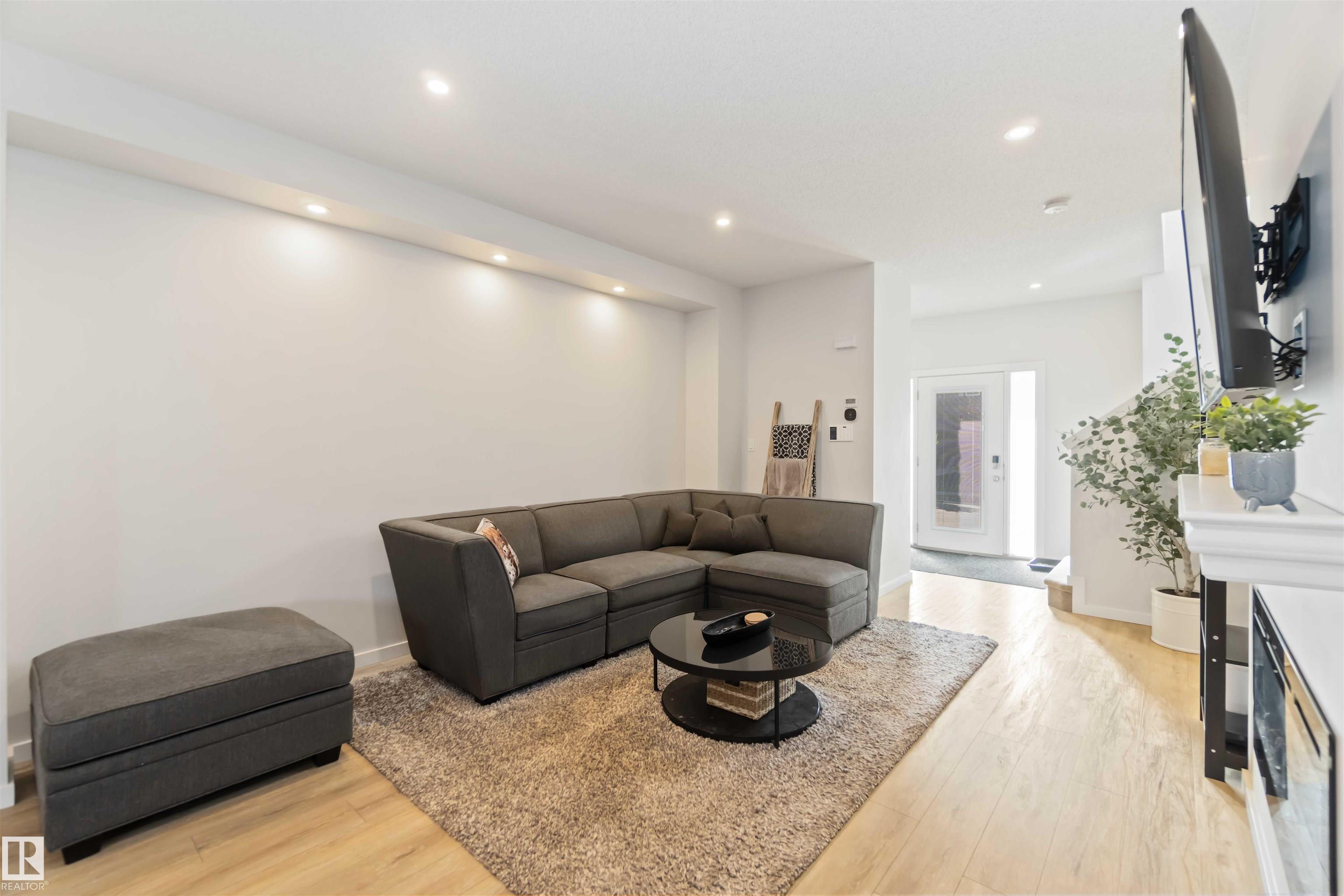Photo 11 at 310 Balsam Link, Woodbend, Leduc