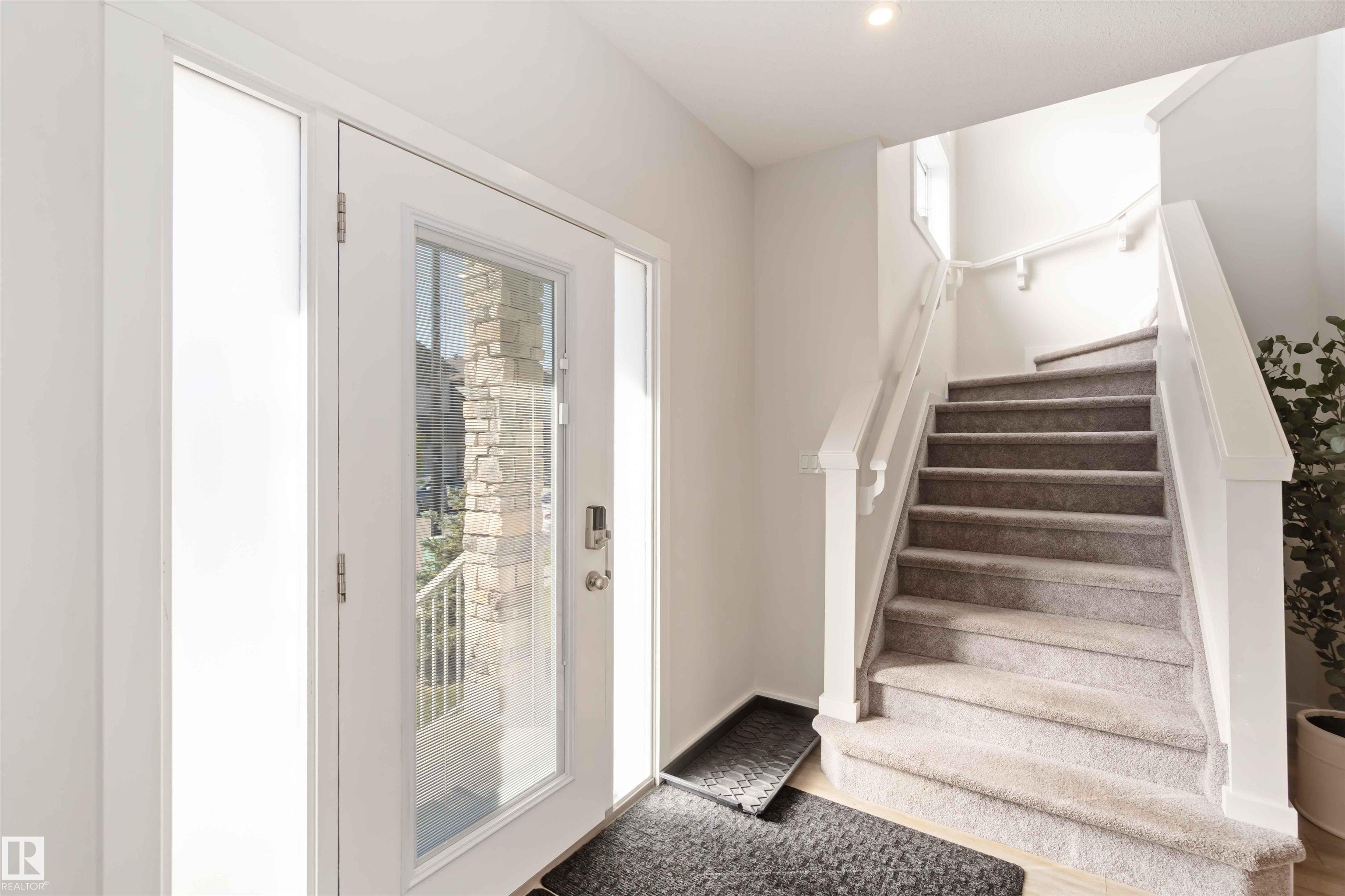 Photo 6 at 310 Balsam Link, Woodbend, Leduc