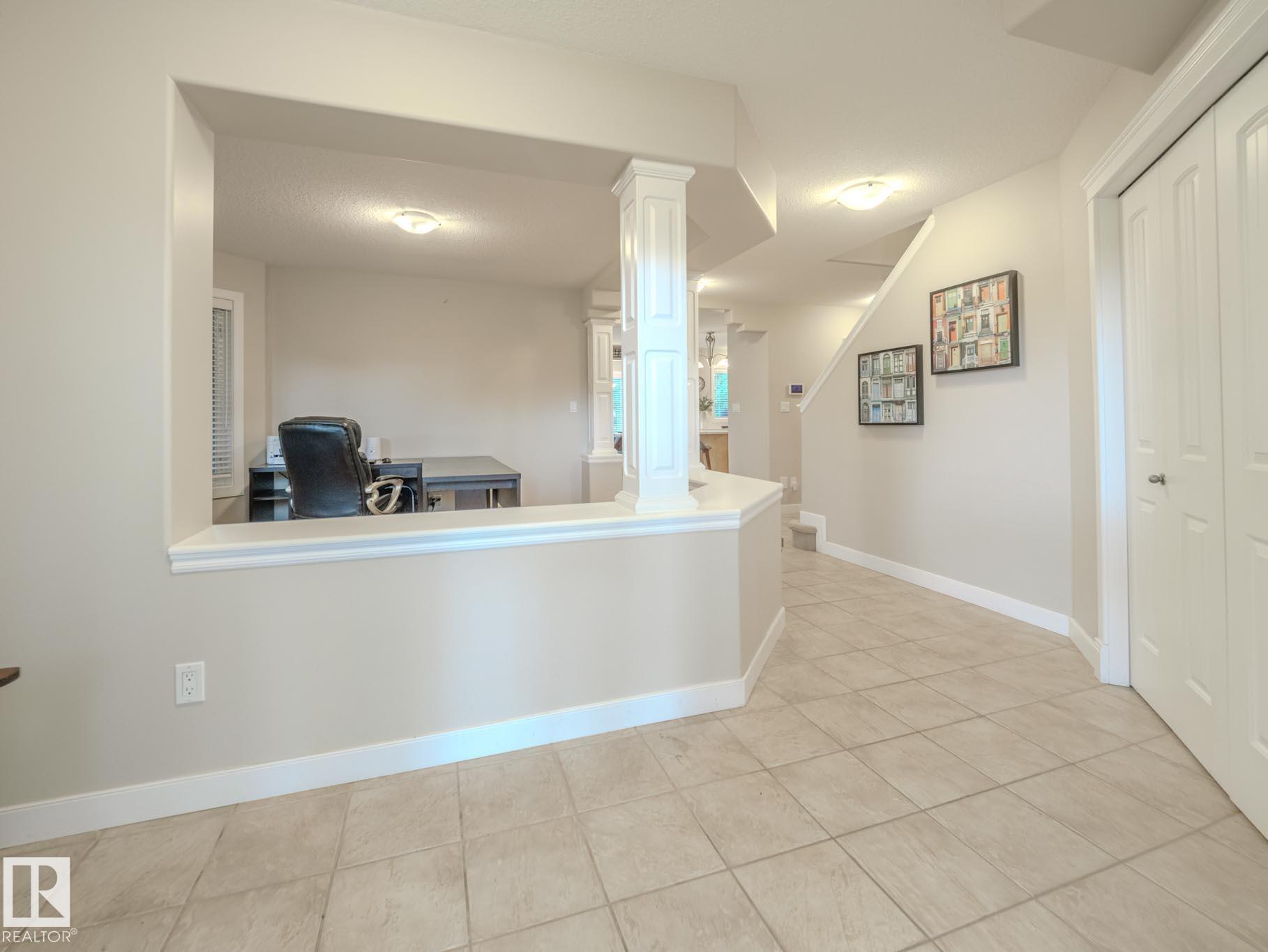 Photo 4 at 5307 61 Street, Eaglemont Heights, Beaumont