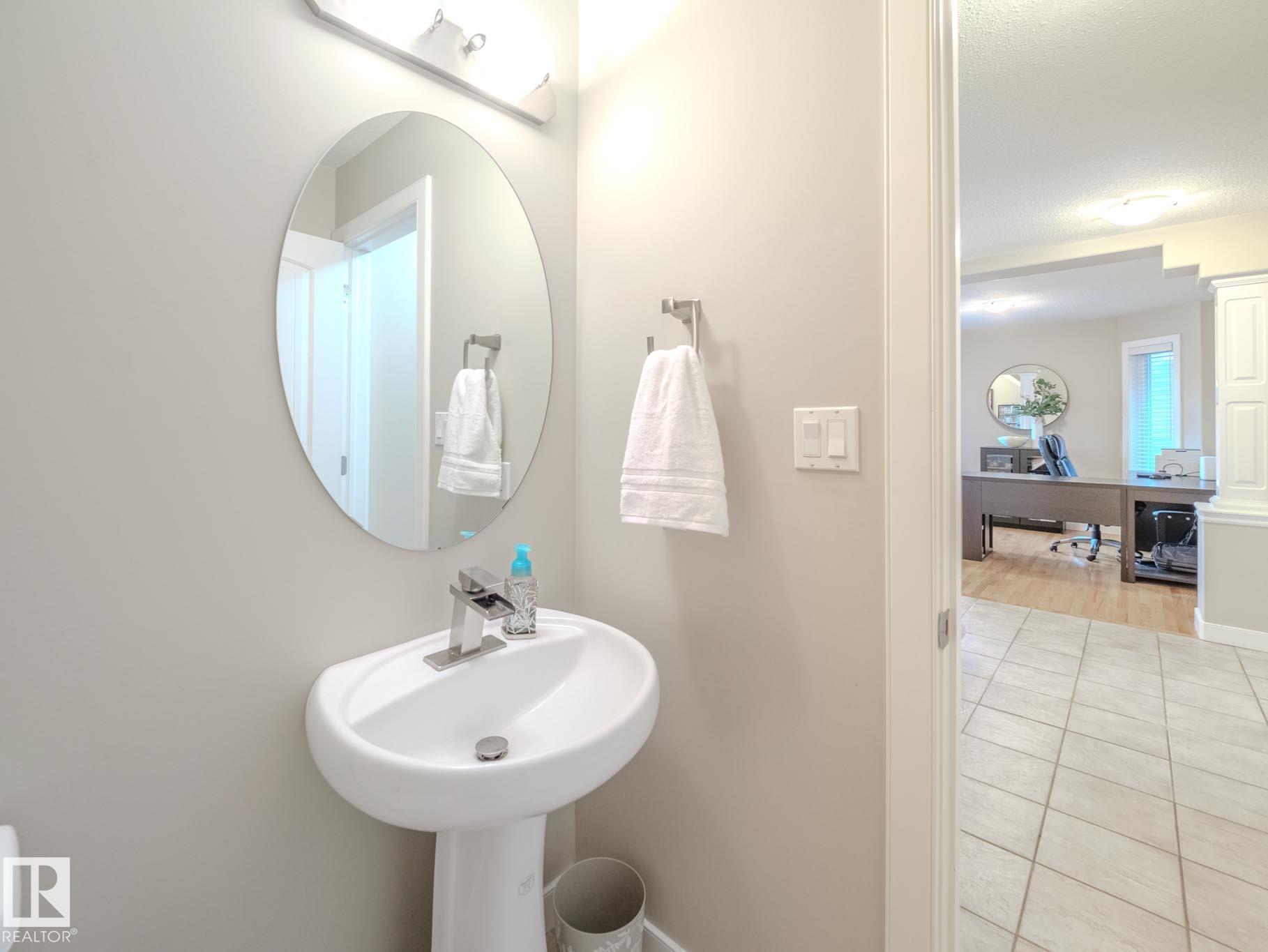 Photo 41 at 5307 61 Street, Eaglemont Heights, Beaumont