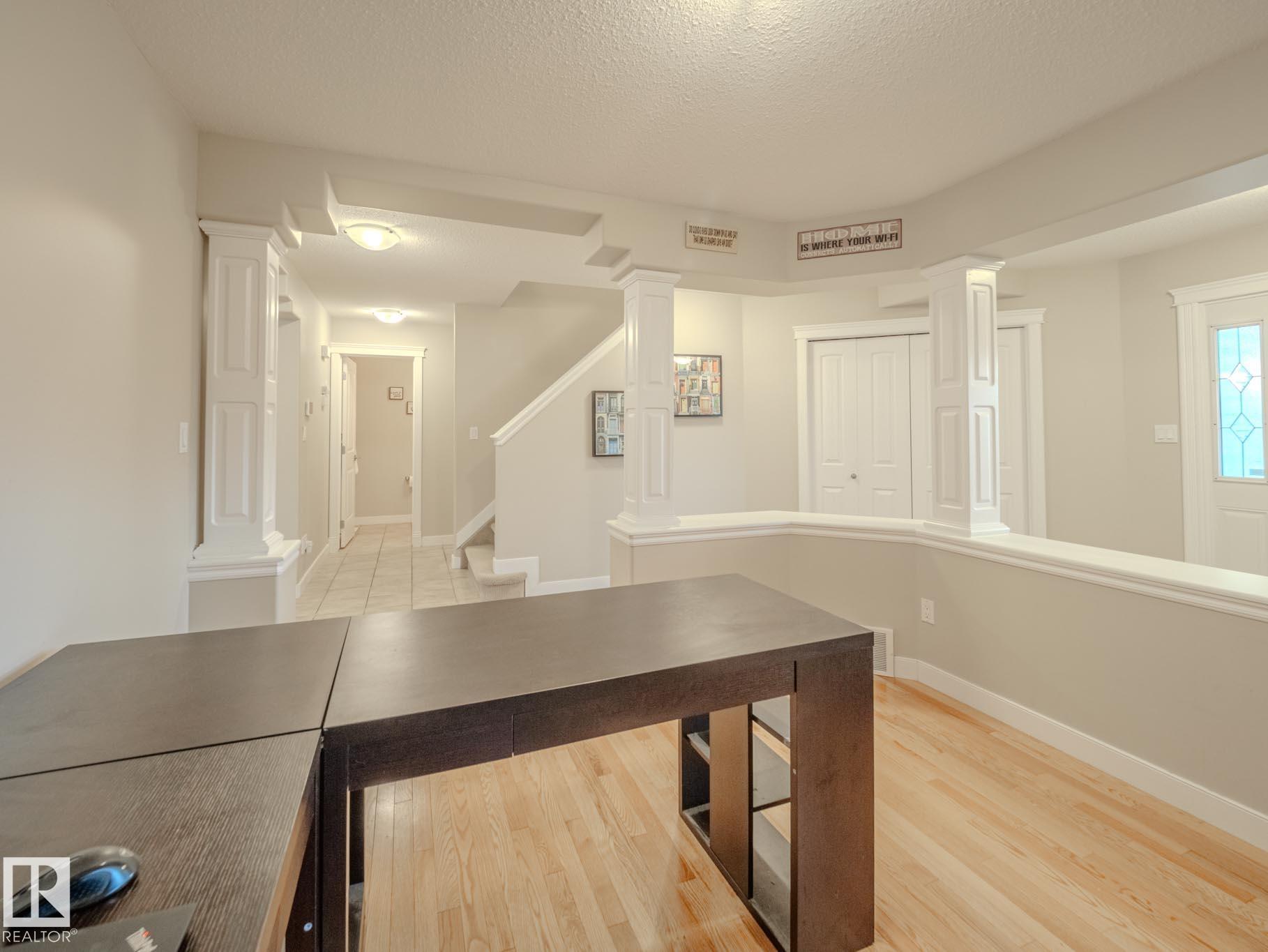 Photo 10 at 5307 61 Street, Eaglemont Heights, Beaumont