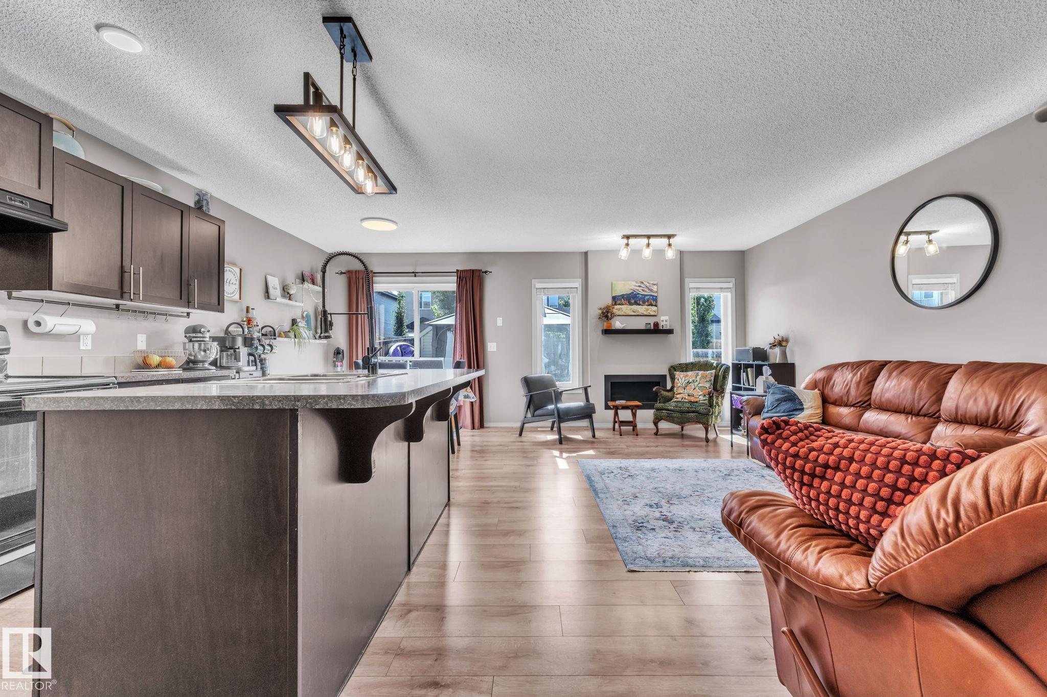 Photo 3 at 13 Springwood Way, Spruce Ridge, Spruce Grove