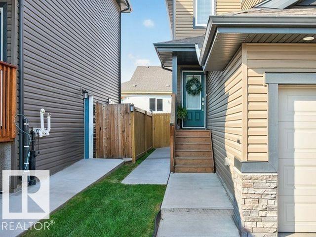 Photo 2 at 424 Genesis Court, Genesis On The Lakes, Stony Plain