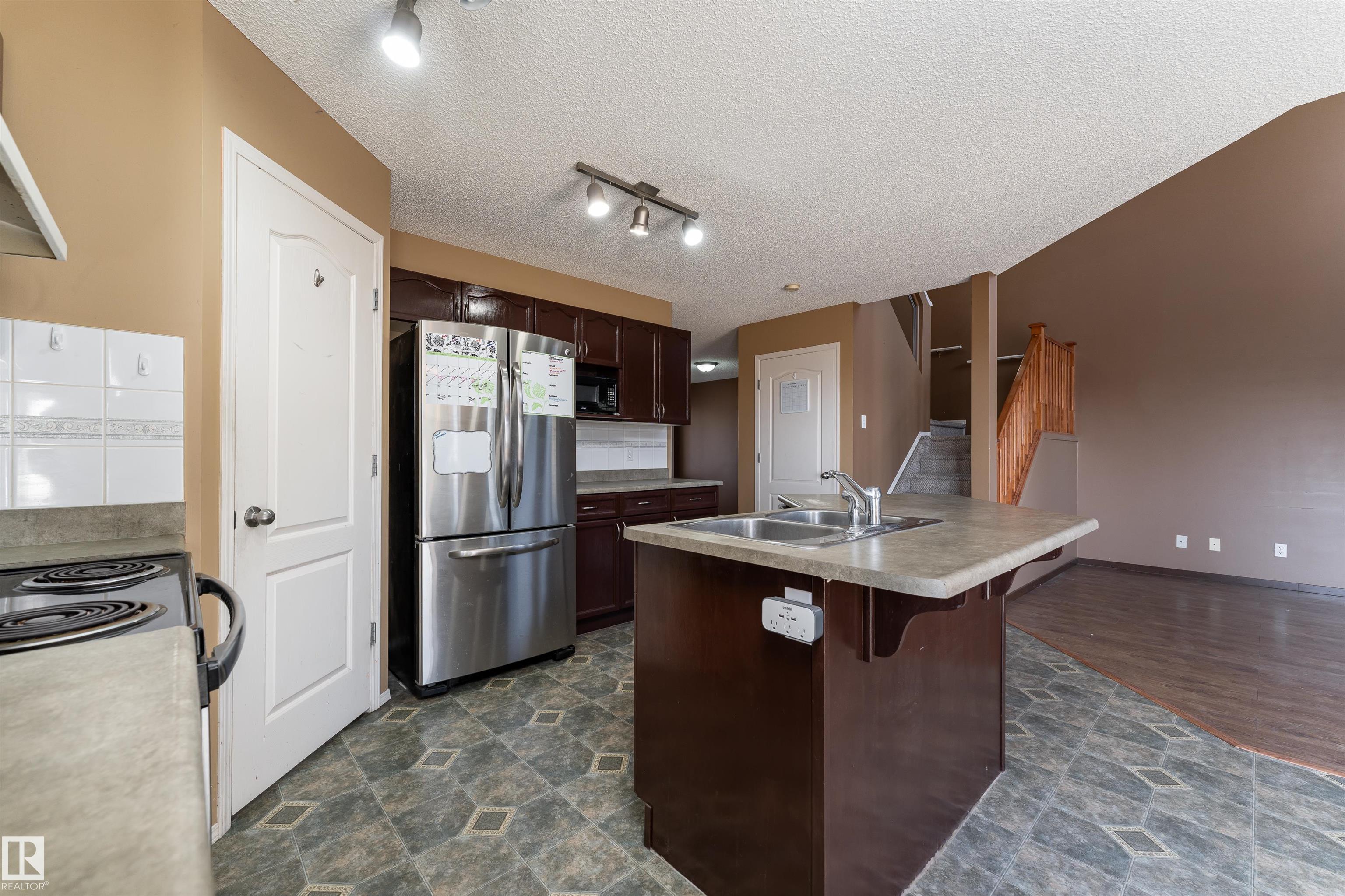 Photo 12 at 64 Leyland Way, Lakewood, Spruce Grove