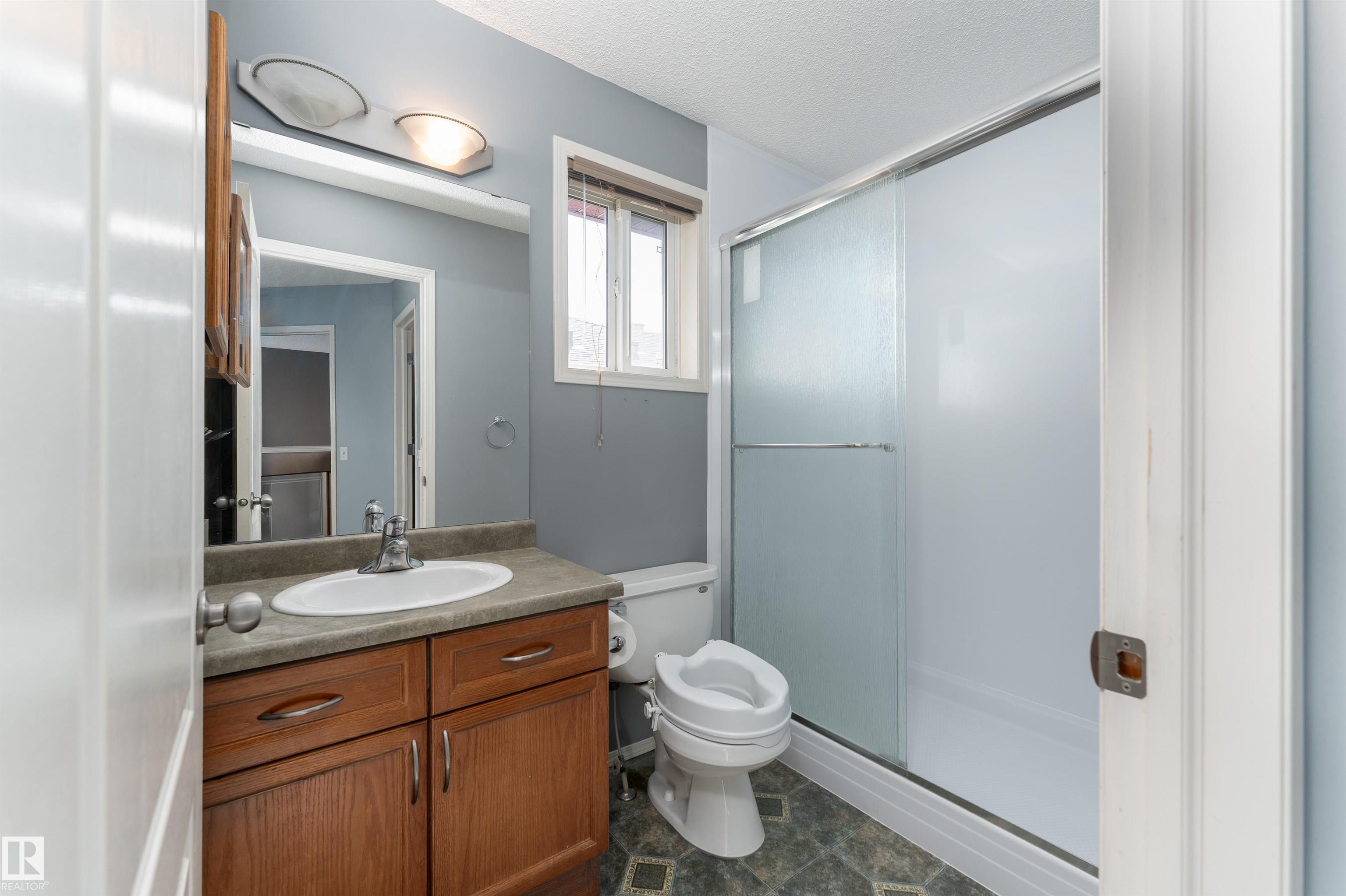 Photo 28 at 64 Leyland Way, Lakewood, Spruce Grove
