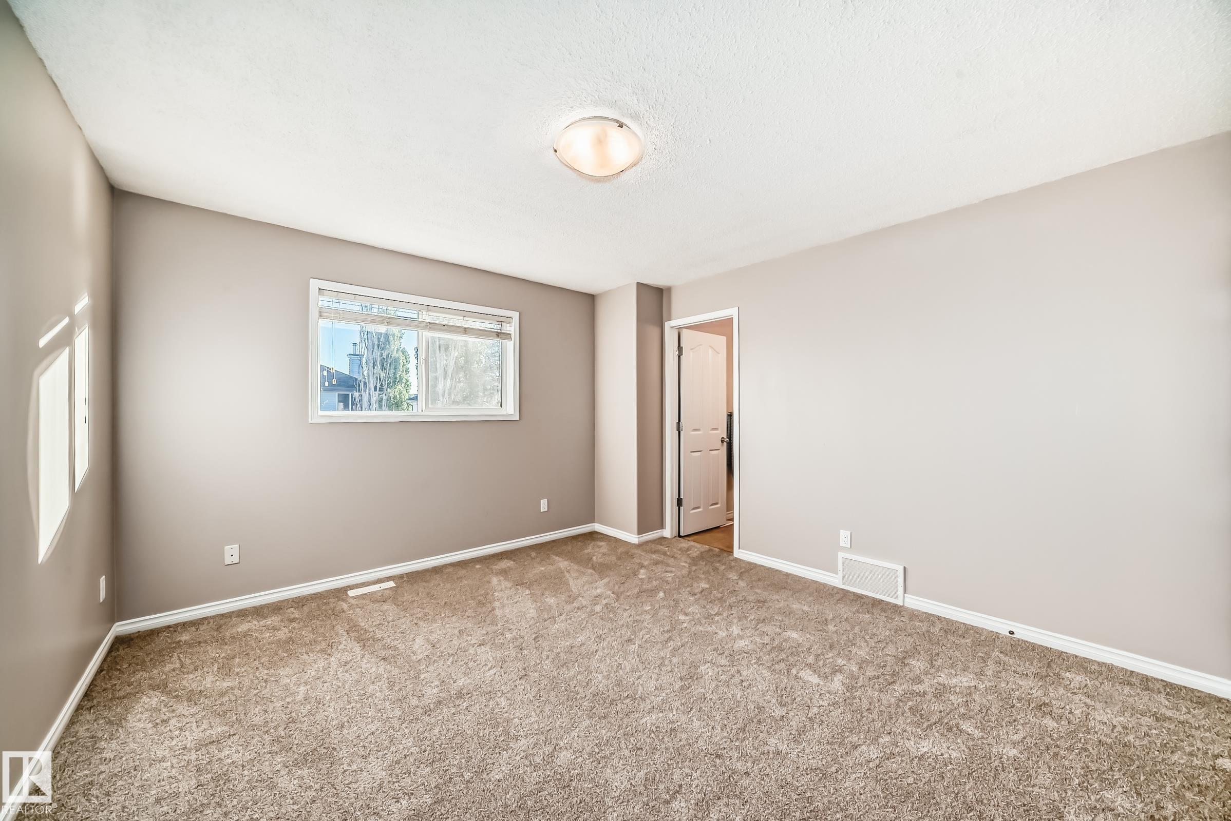 Photo 26 at 14 Spring Gate, Spruce Ridge, Spruce Grove