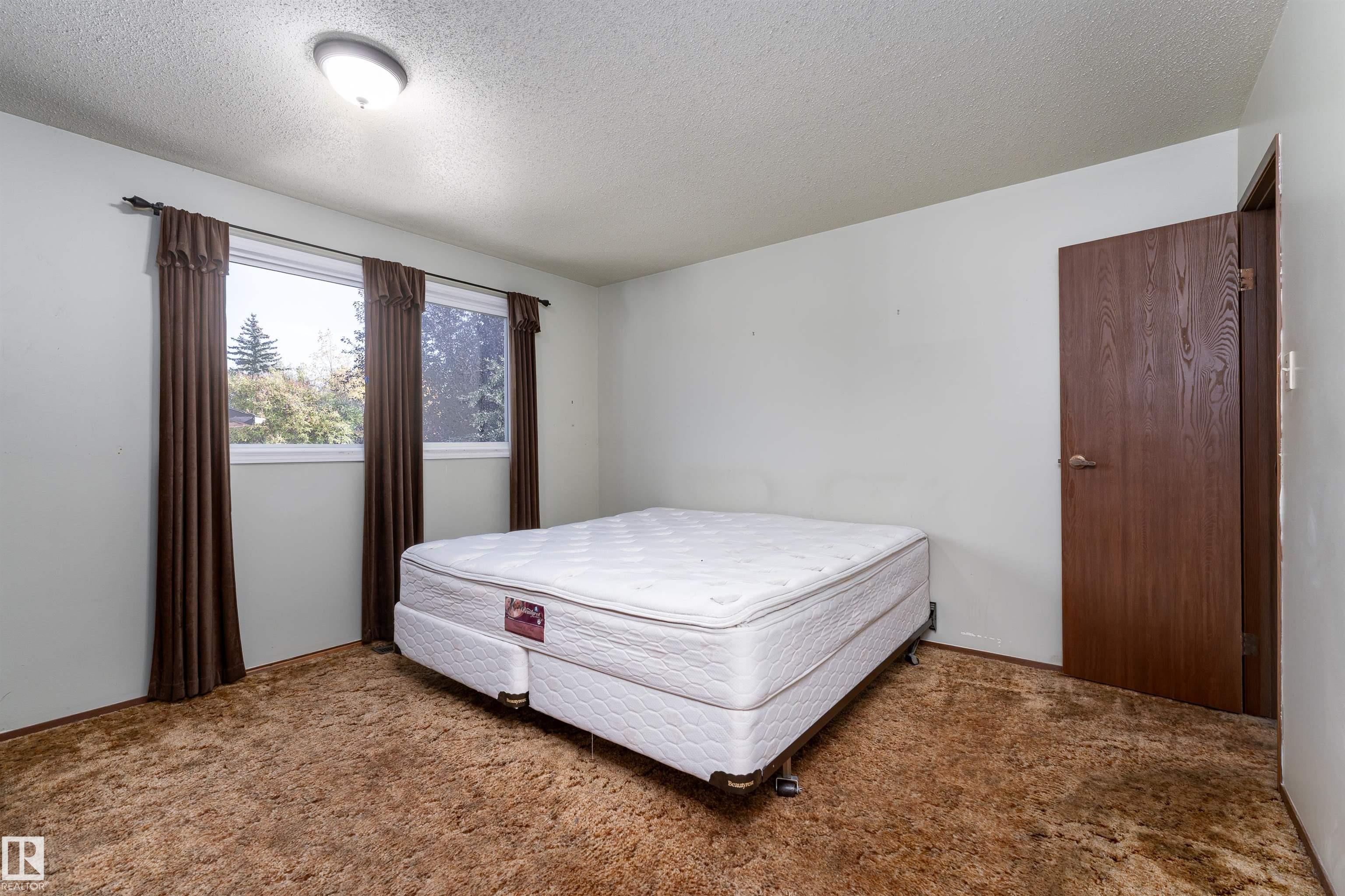 Photo 11 at 4114 43b Avenue, South Park, Leduc