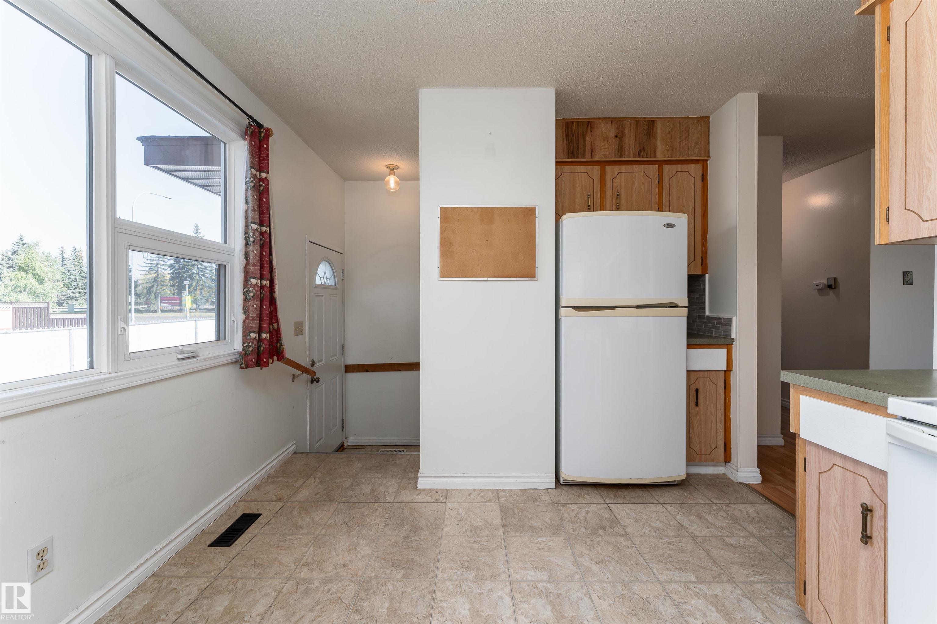 Photo 22 at 4114 43b Avenue, South Park, Leduc
