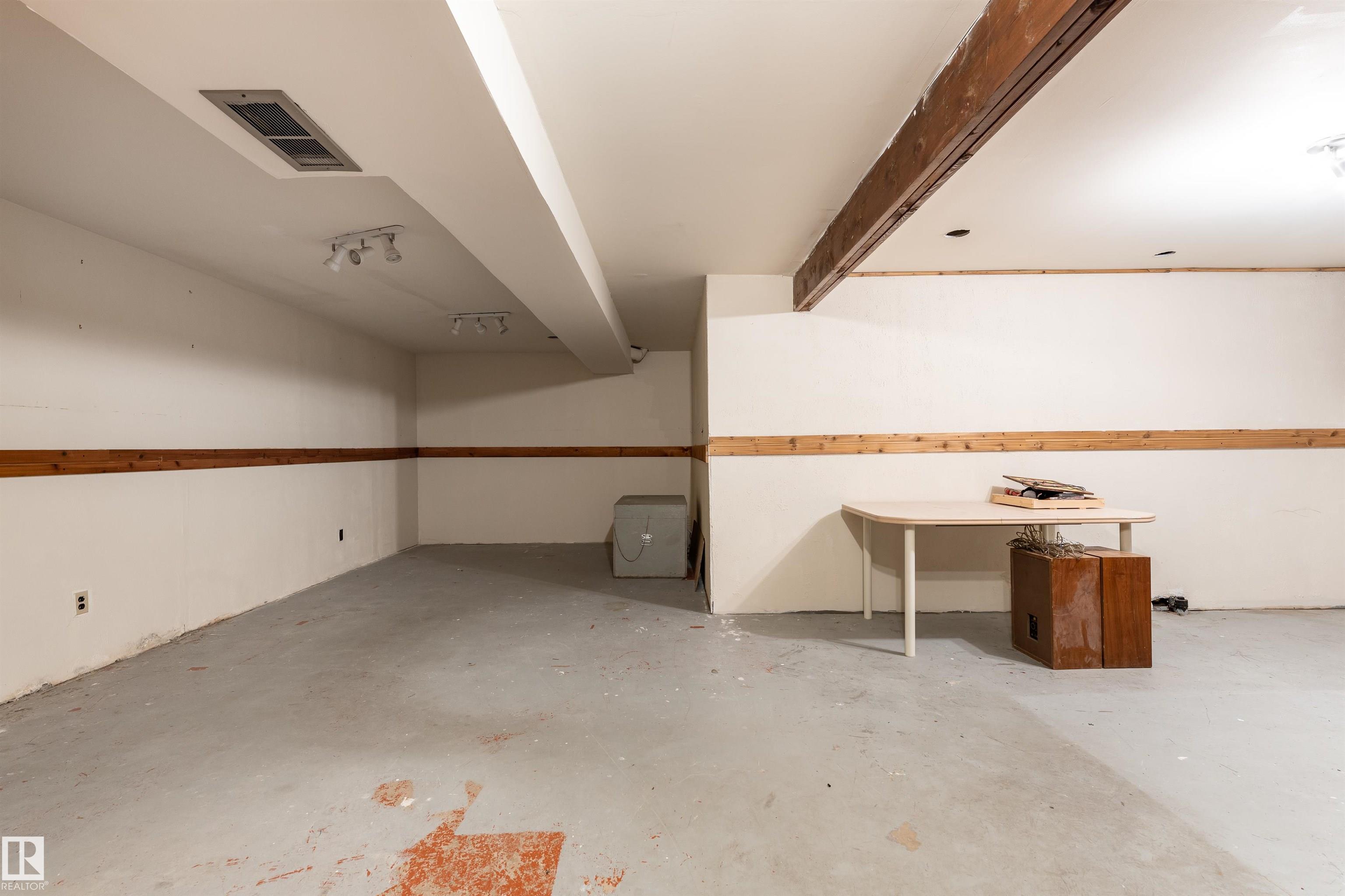 Photo 23 at 4114 43b Avenue, South Park, Leduc
