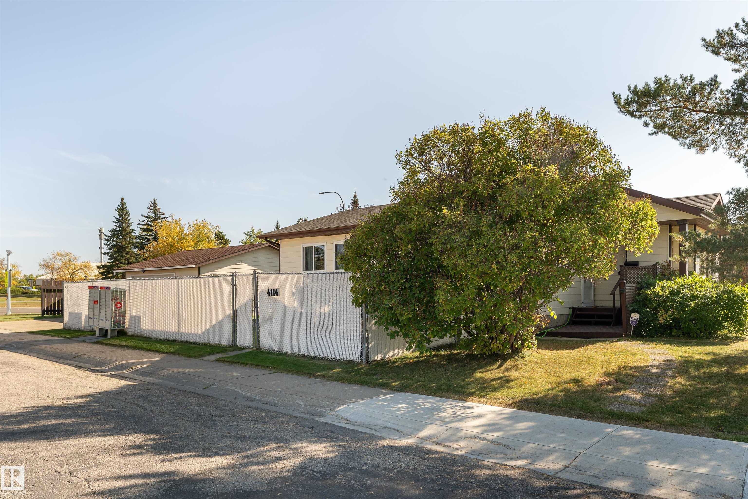 Photo 36 at 4114 43b Avenue, South Park, Leduc
