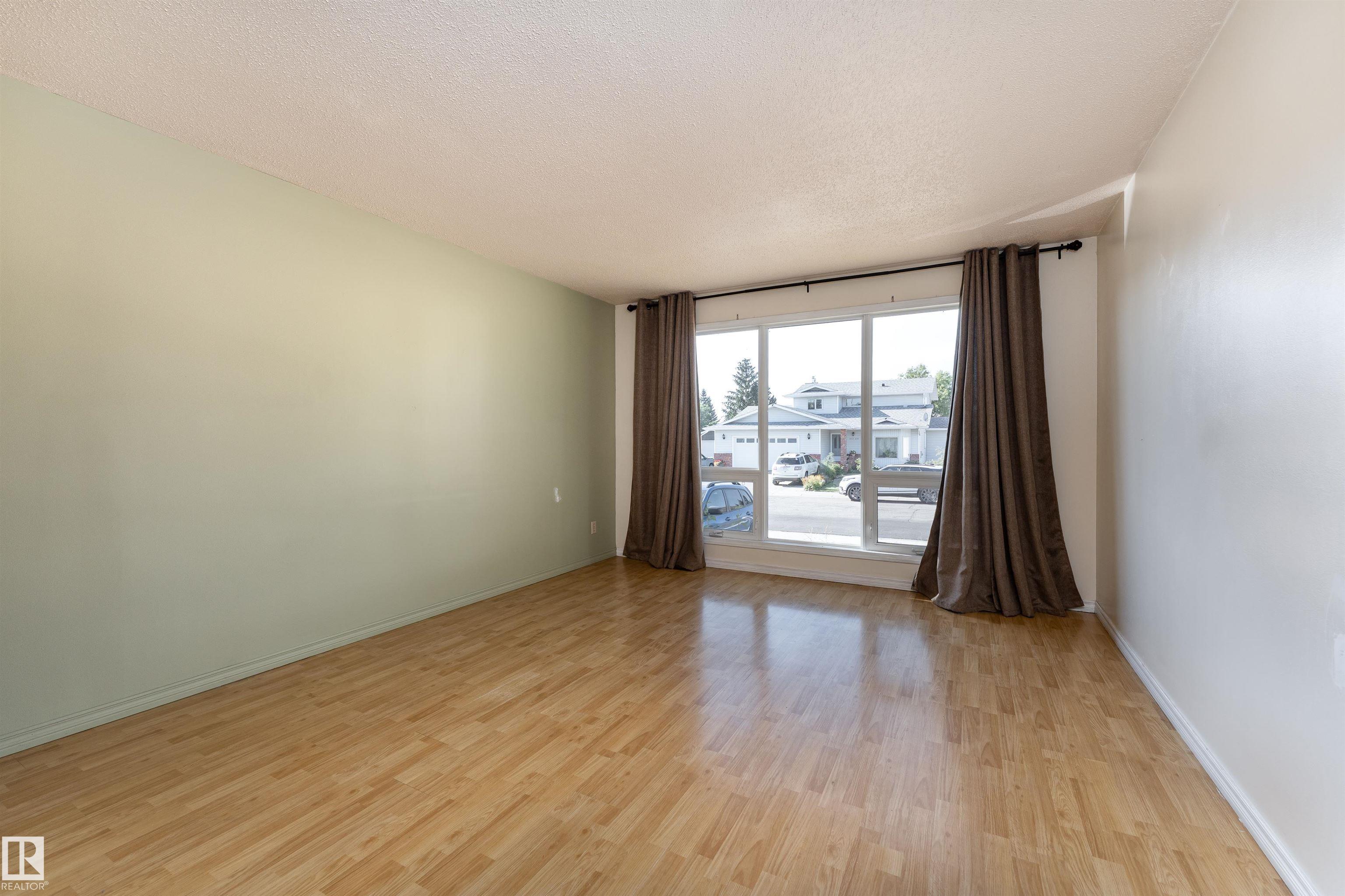Photo 7 at 4114 43b Avenue, South Park, Leduc