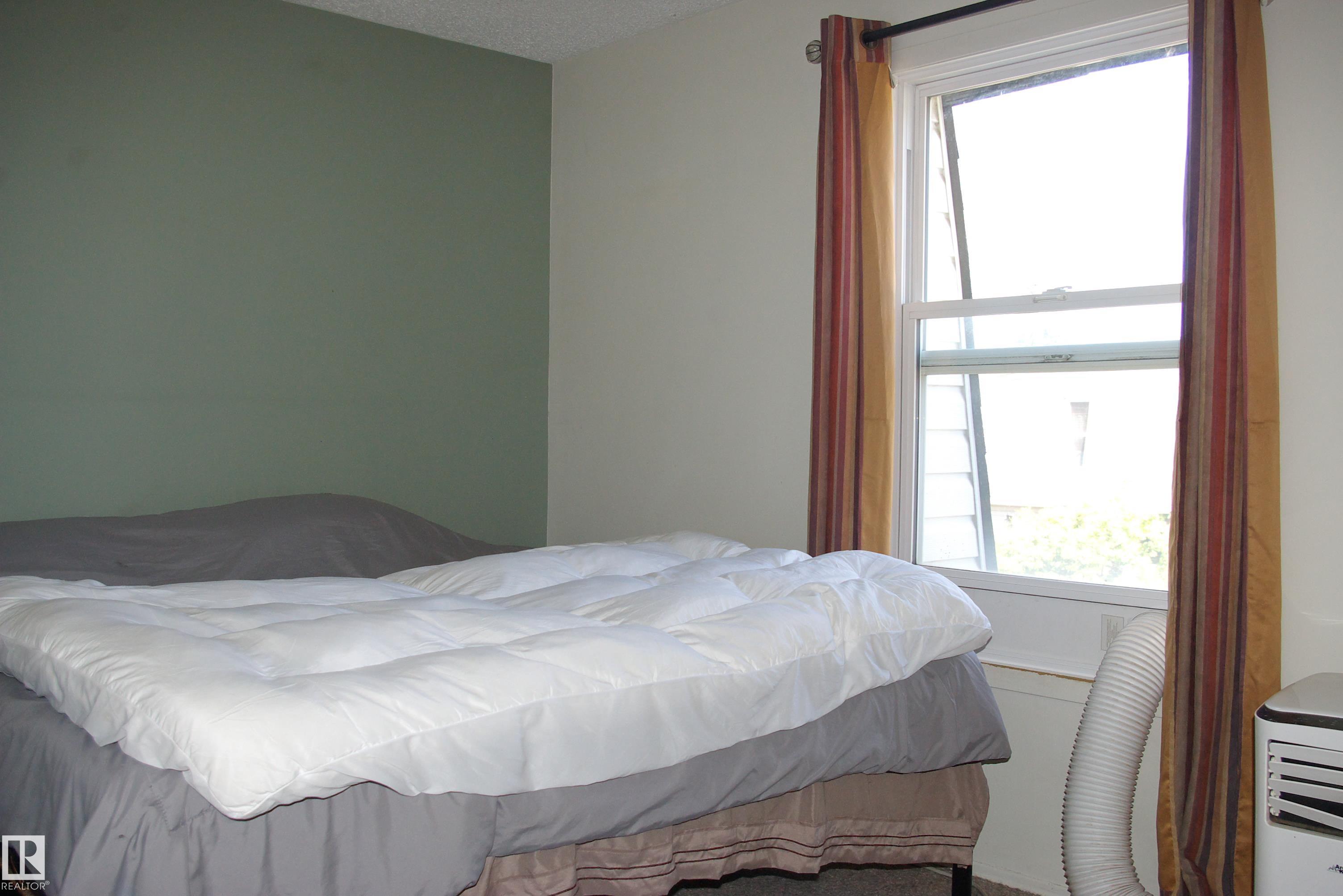 Photo 13 at 30 Greenfield Estates, Grandin, St. Albert