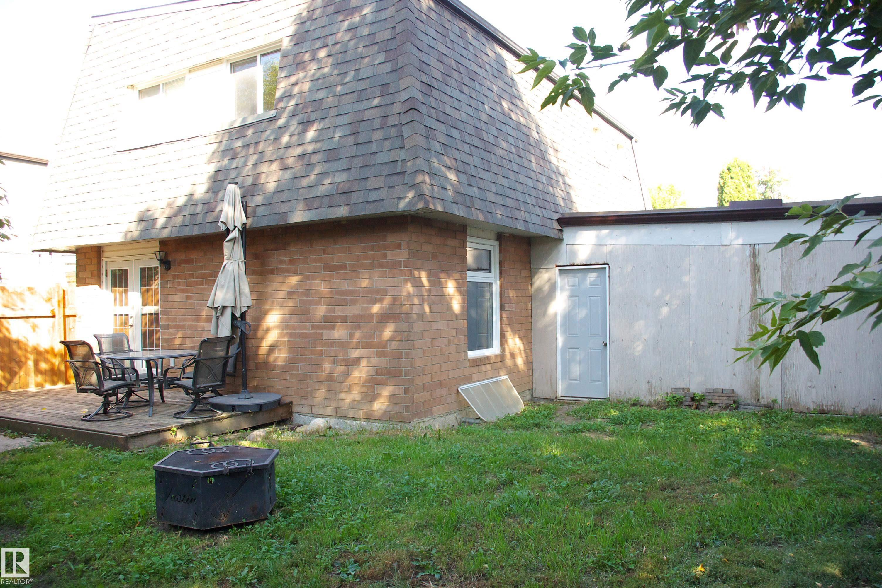 Photo 35 at 30 Greenfield Estates, Grandin, St. Albert