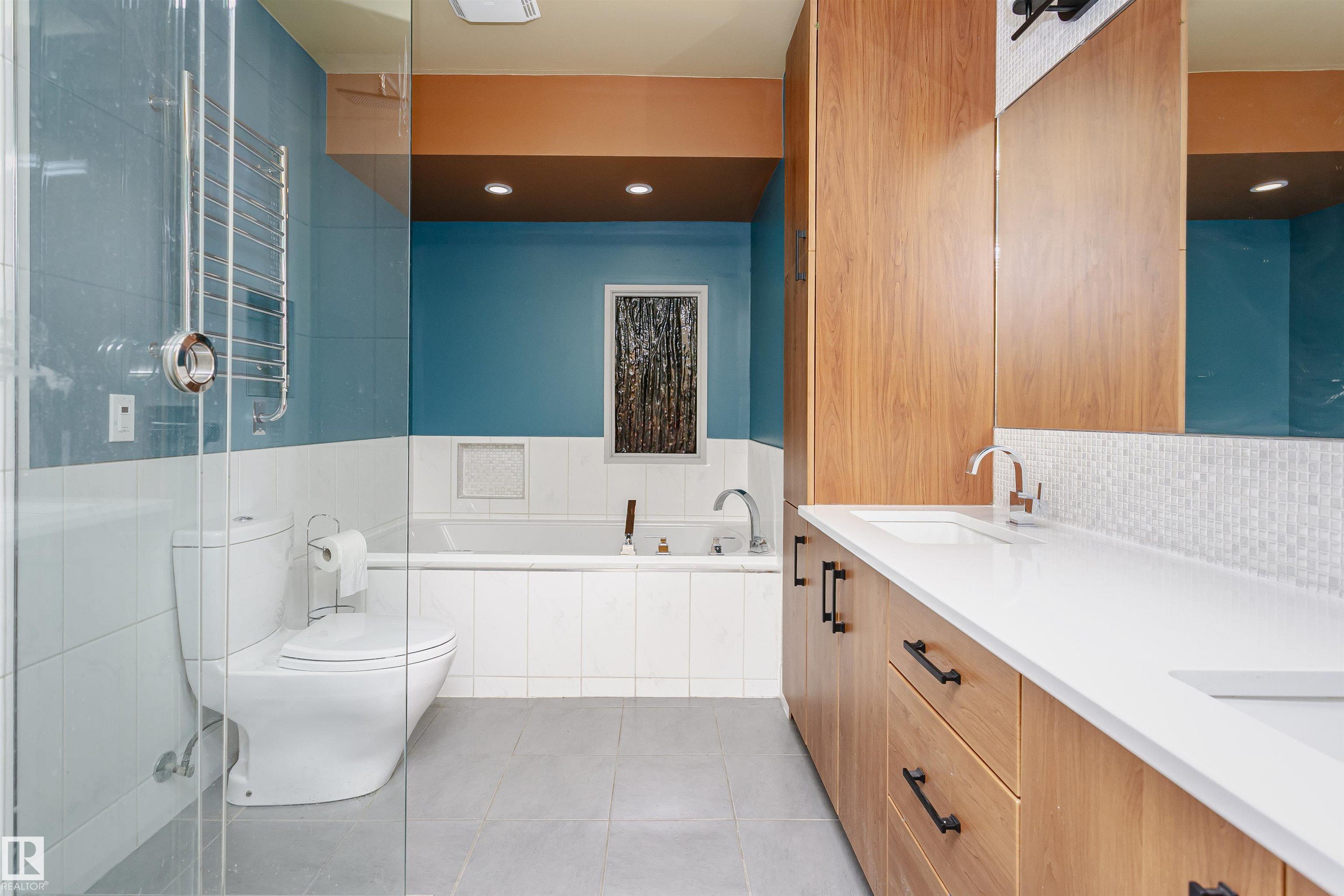 Photo 33 at 15104 42 Avenue NW, Ramsay Heights, Edmonton