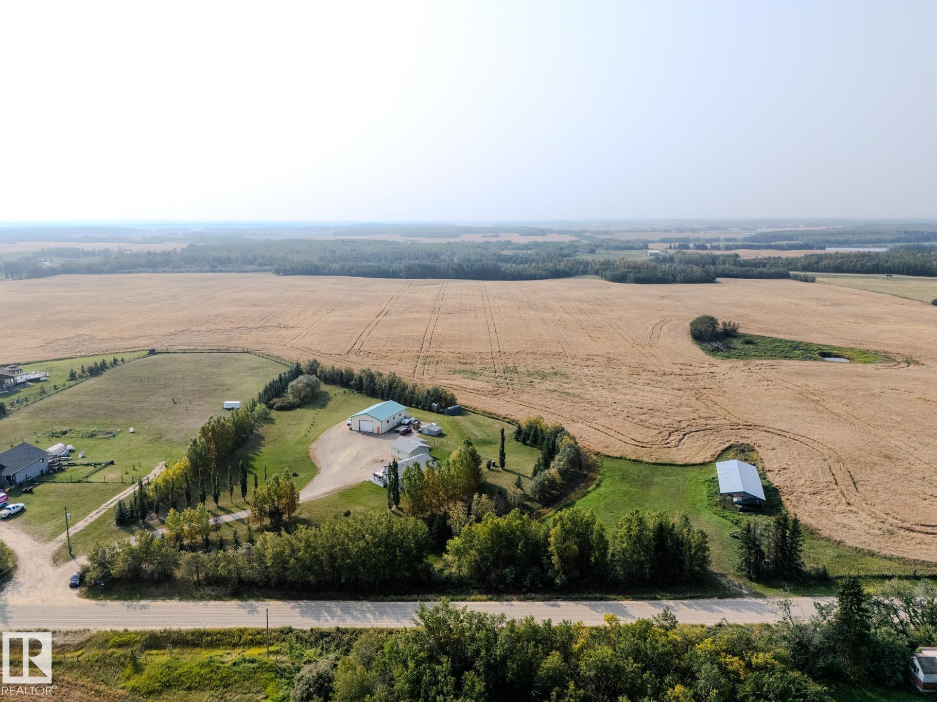 Photo 3 at B - 23021 Twp Road 502, None, Rural Leduc County