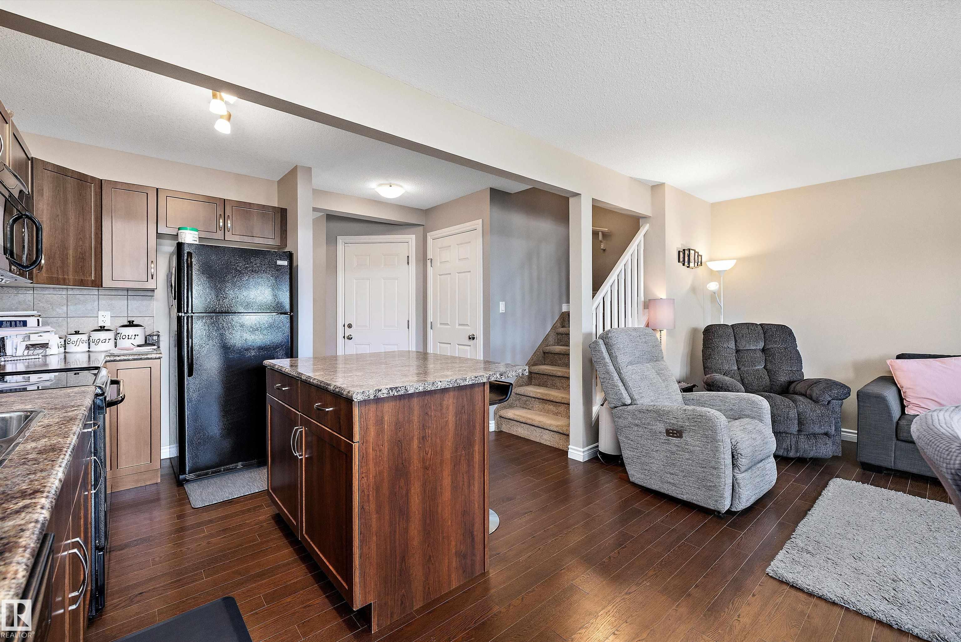 Photo 10 at 3 - 85 Spruce Village Drive, Spruce Village, Spruce Grove