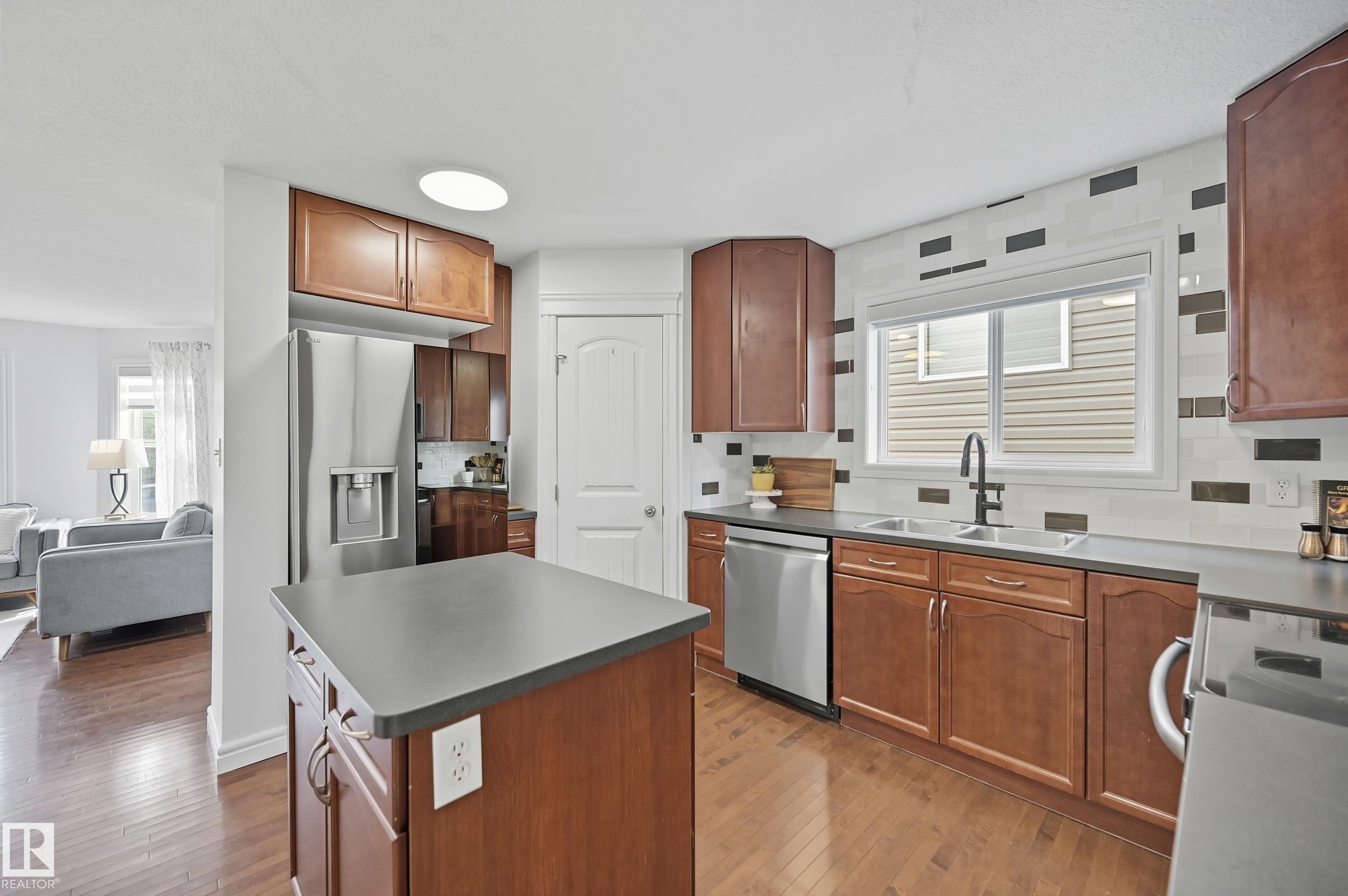 Photo 7 at 254 Suncrest Road, Summerwood, Sherwood Park