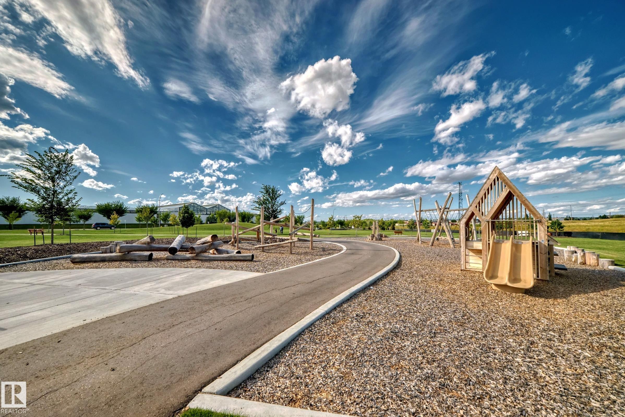 Photo 12 at 11 - 5 Rondeau Drive, South Riel, St. Albert