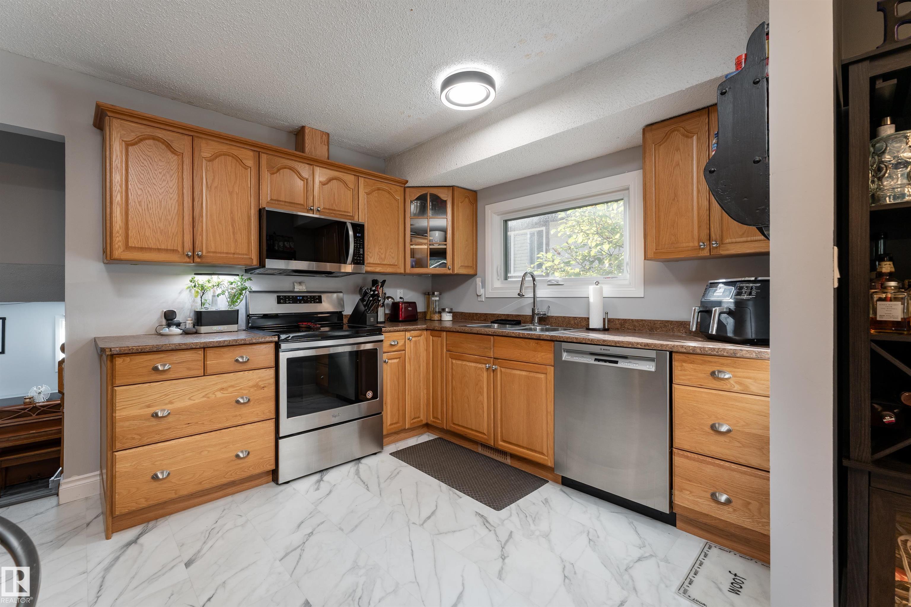 Photo 6 at 44 Mcnabb Crescent, Forest Green, Stony Plain