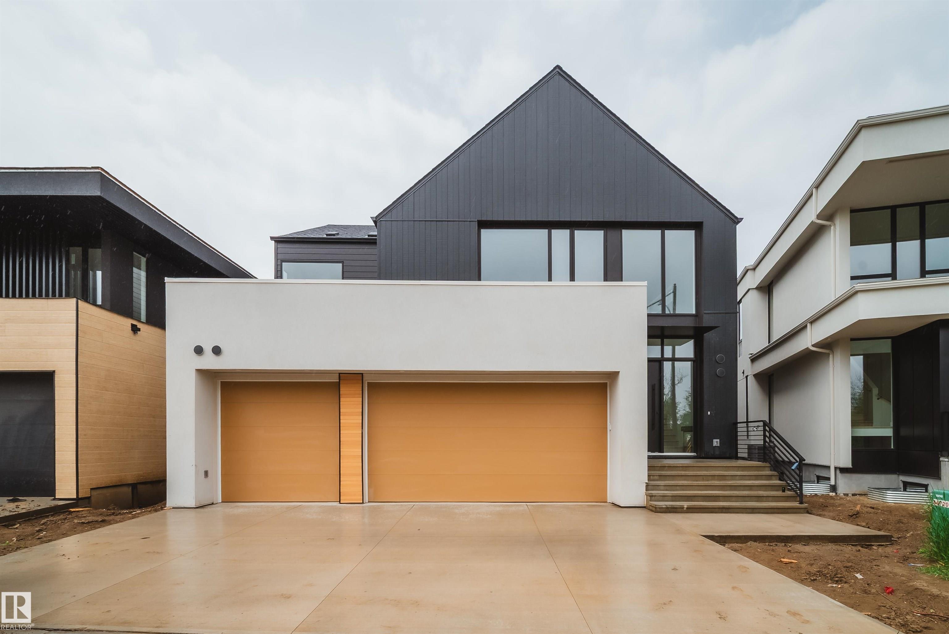 6090 Crawford Drive SW, Chappelle Area, Edmonton 