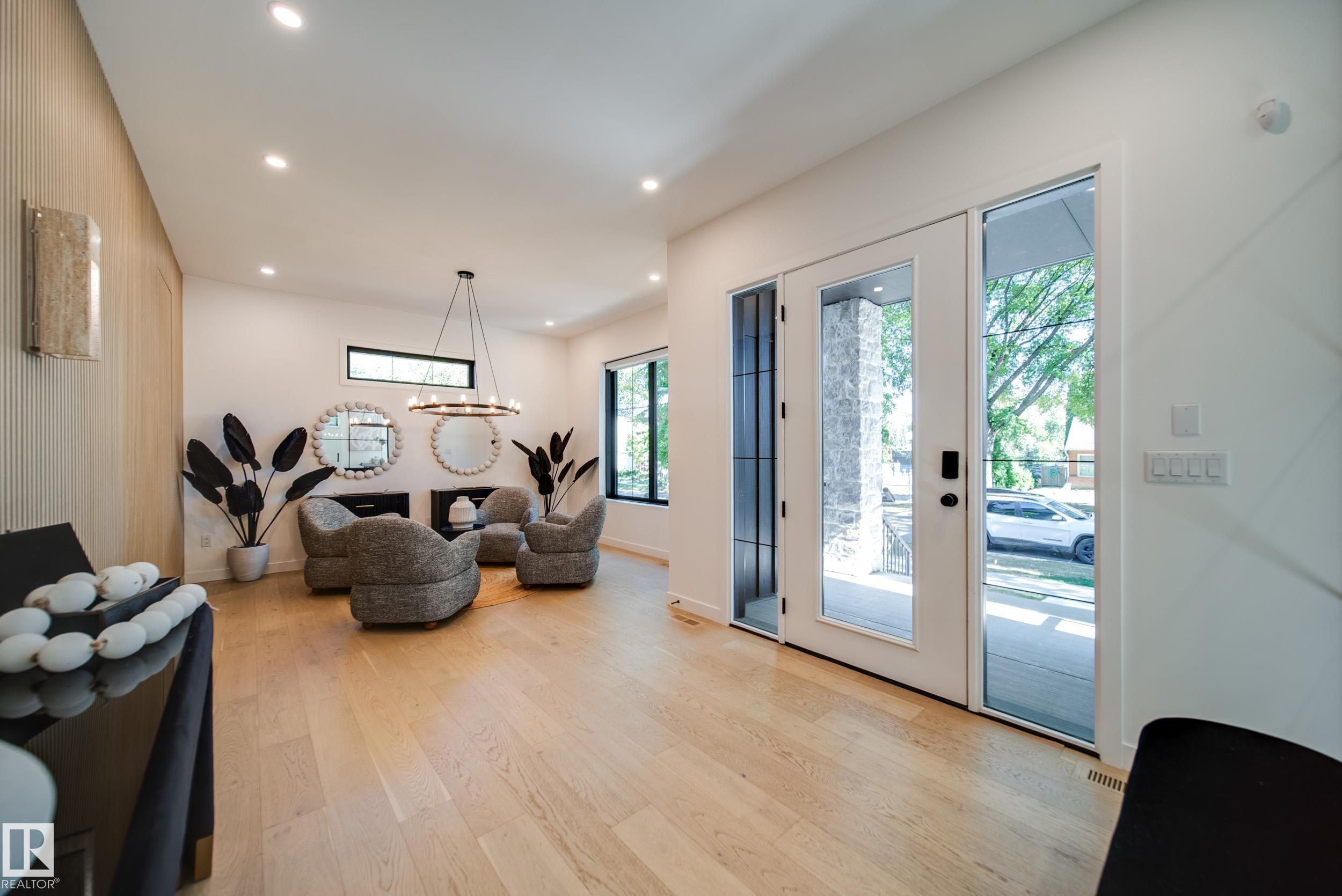 Picture for 10522 134 ST NW