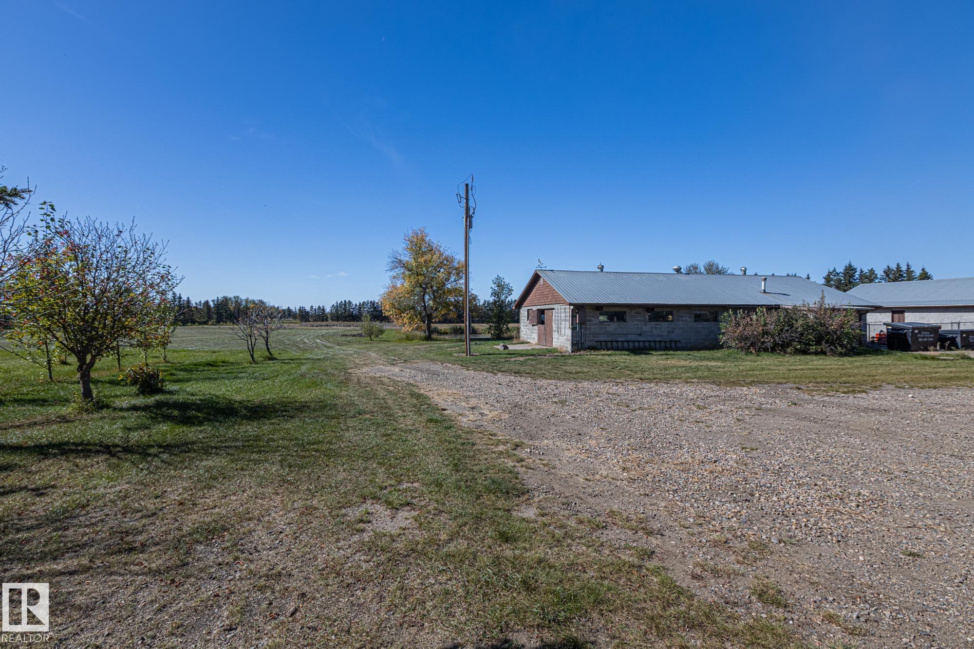 Photo 34 at 24318 Sh 642, None, Rural Sturgeon County