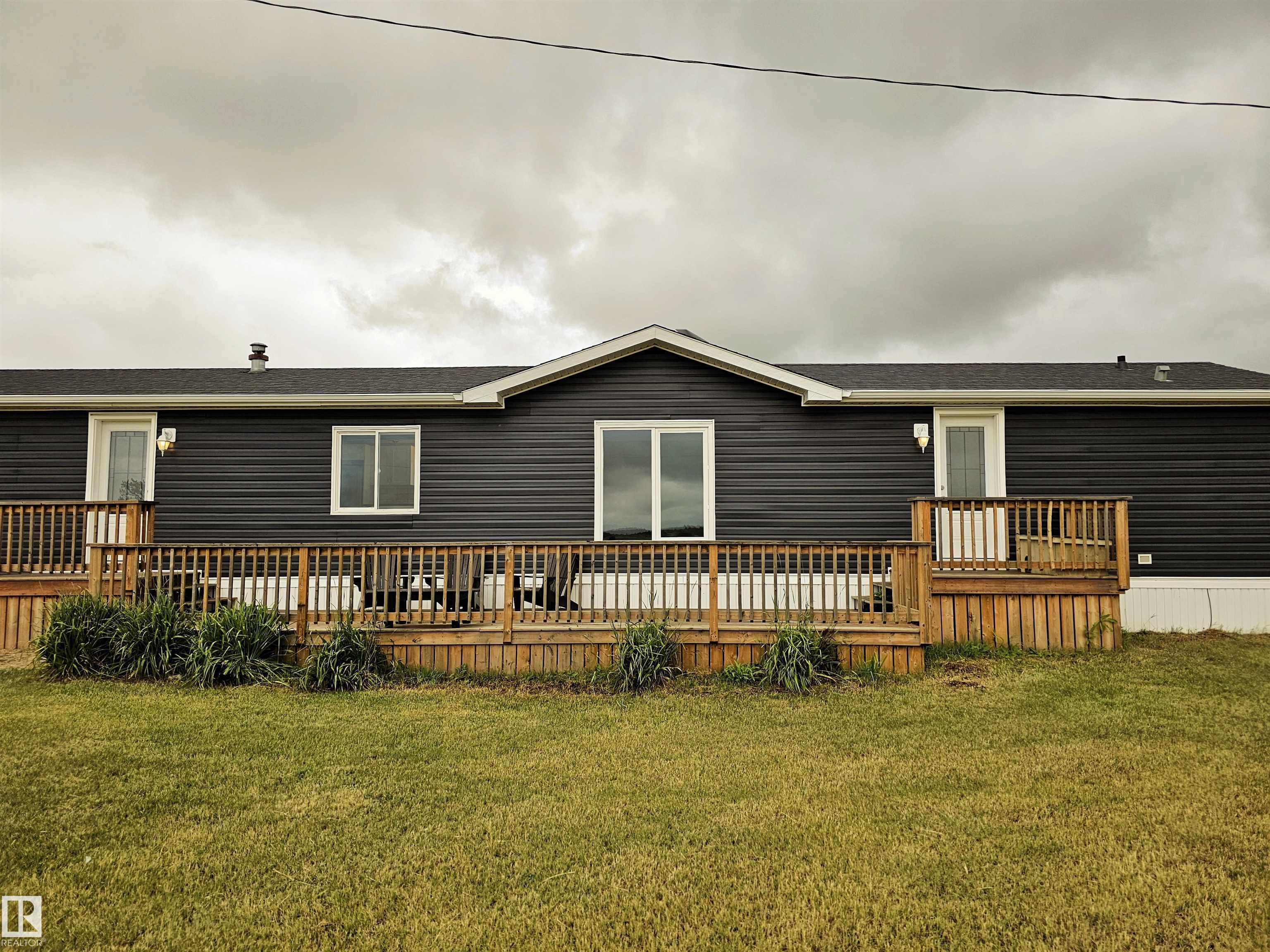 Photo 4 at 42 - Richfield Road, Clearview Acres, Rural Sturgeon County