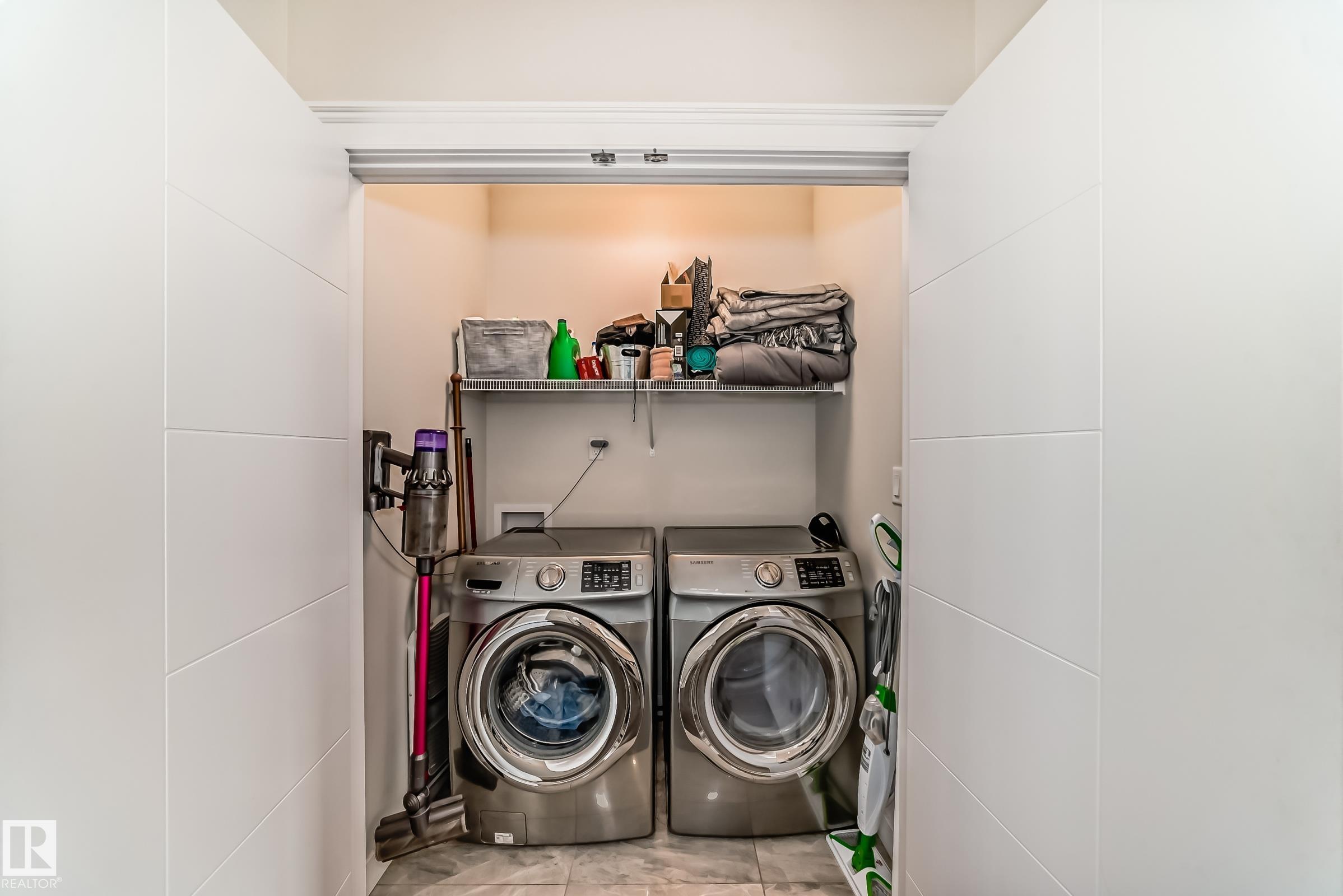 Photo 10 at 725 Berg Loop, Black Stone, Leduc